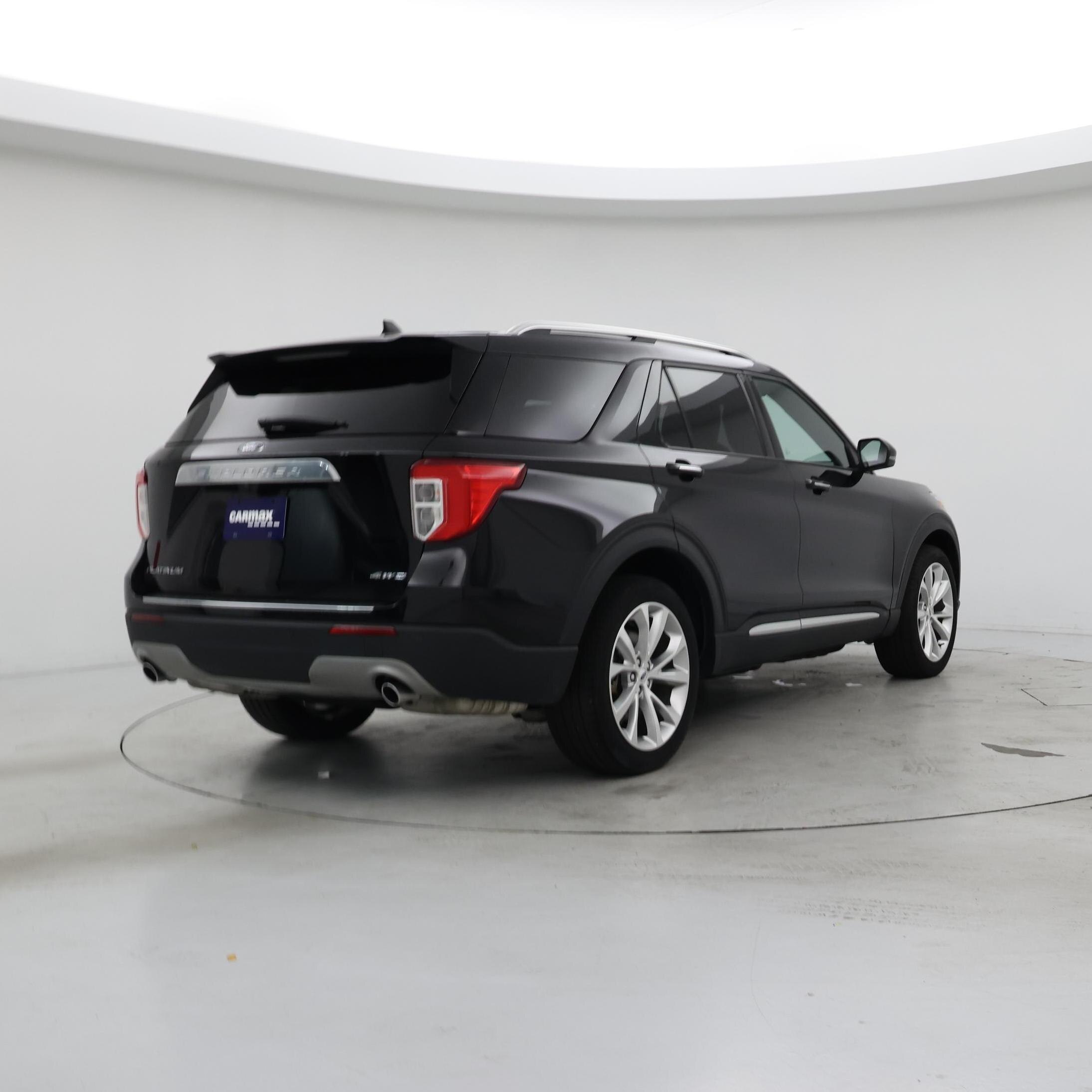 Thumbnail: 2022 Ford Explorer - 8