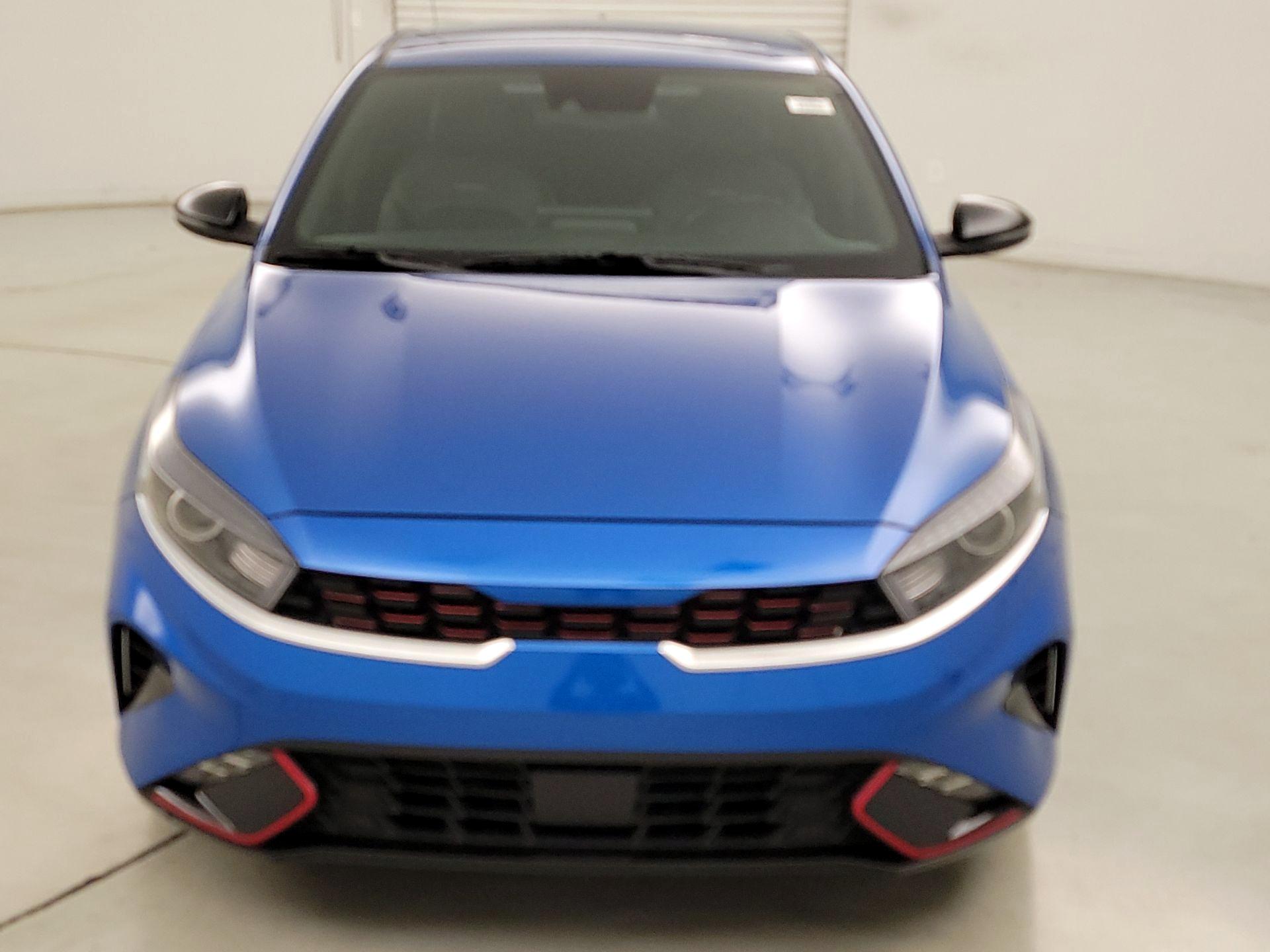 Thumbnail: 2022 Kia Forte - 2