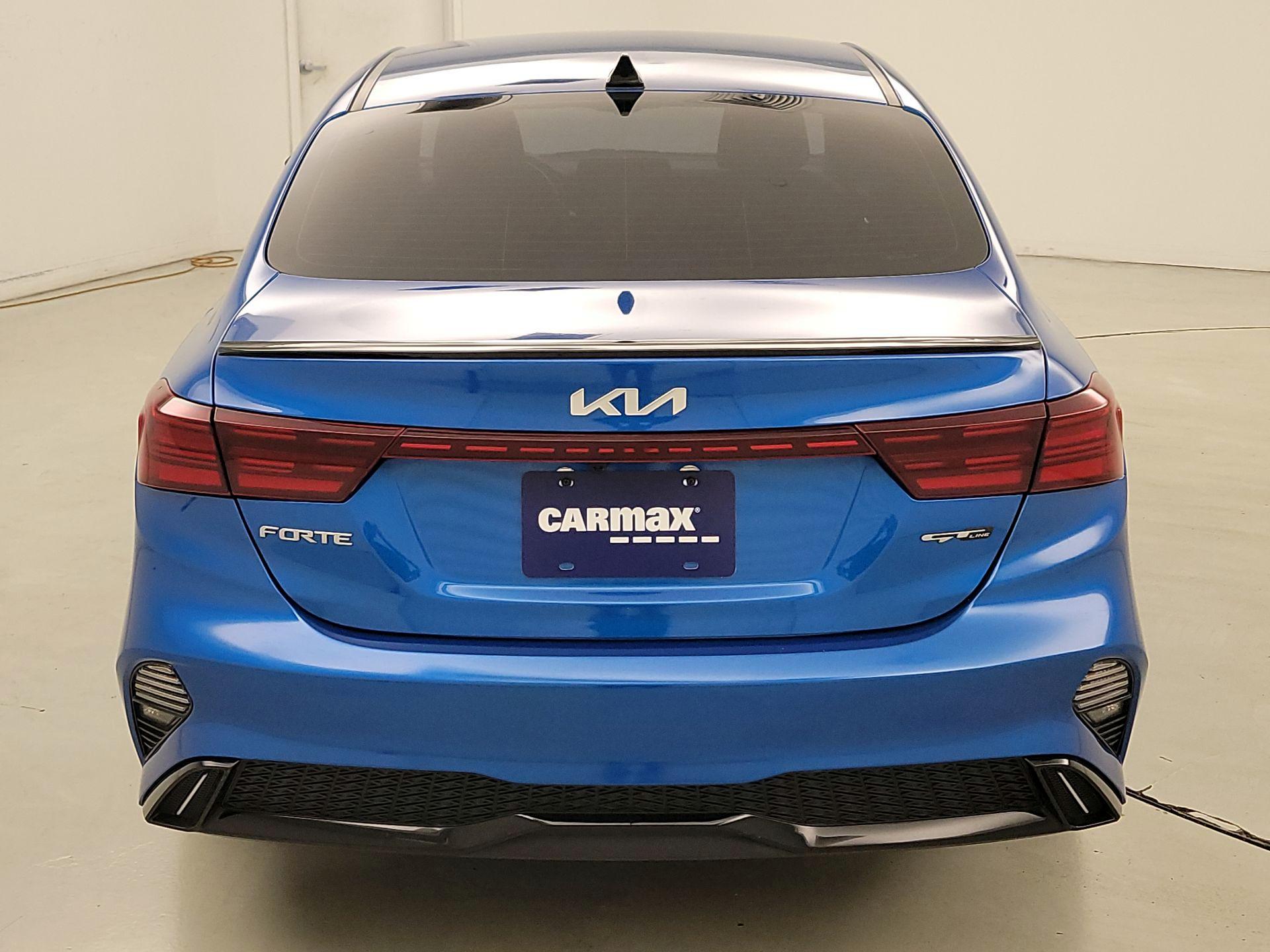 Thumbnail: 2022 Kia Forte - 6