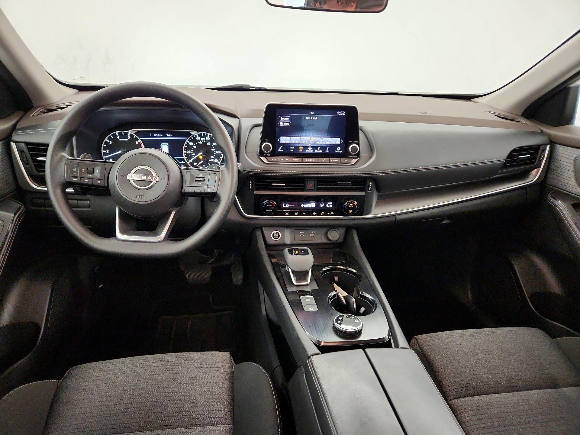 Thumbnail: 2023 Nissan Rogue - 9