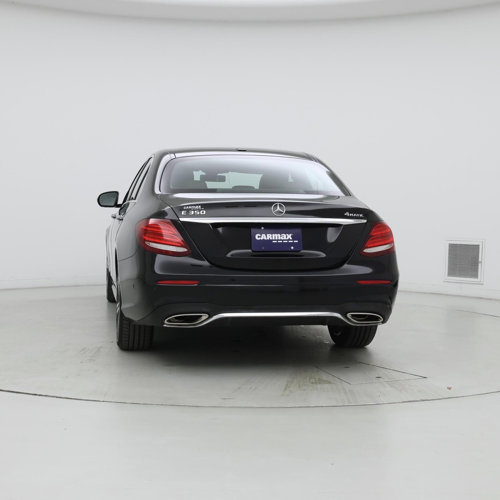 Thumbnail: 2020 Mercedes-Benz E-Class - 6