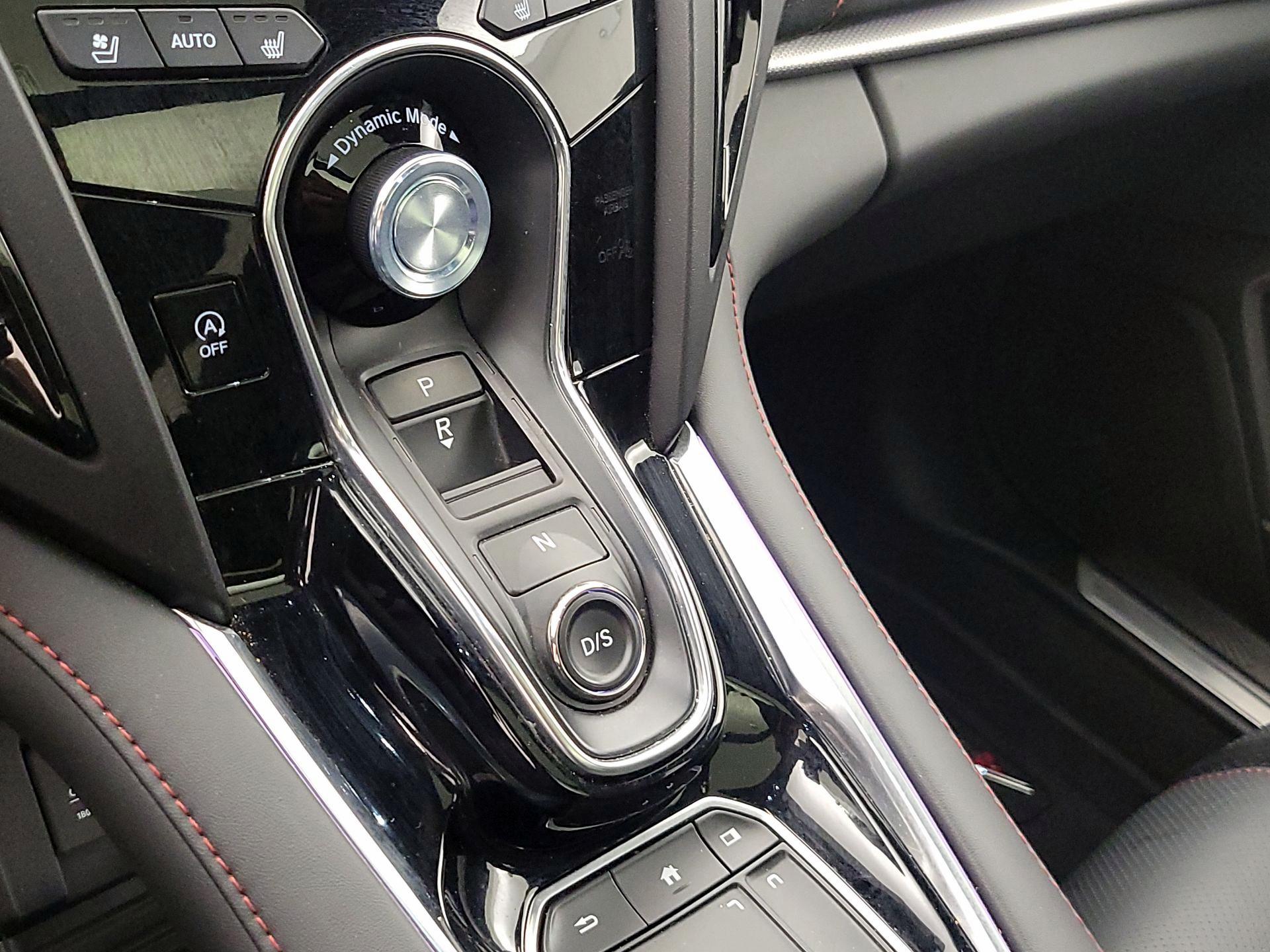 Thumbnail: 2023 Acura RDX - 18