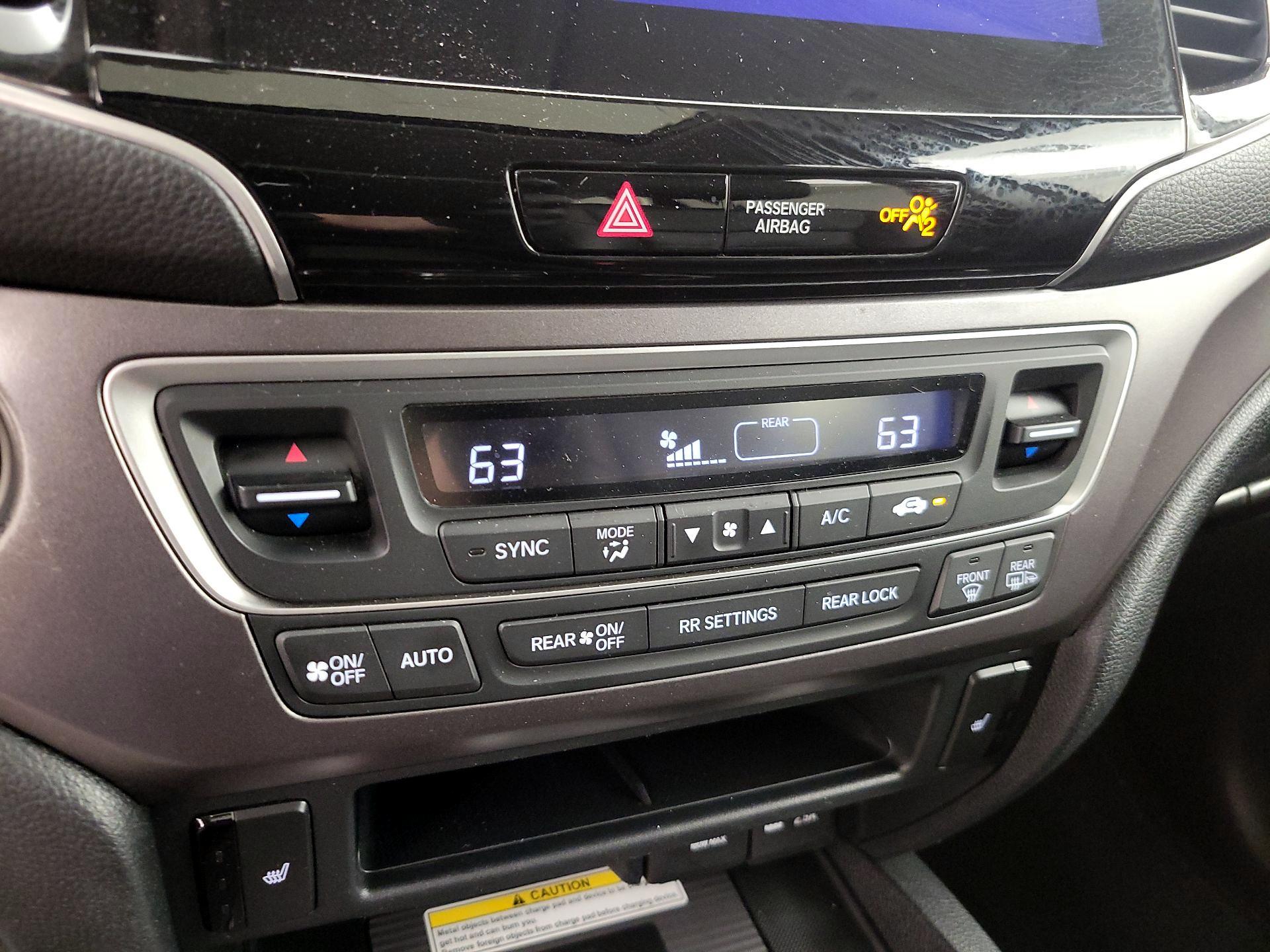 Thumbnail: 2021 Honda Pilot - 16