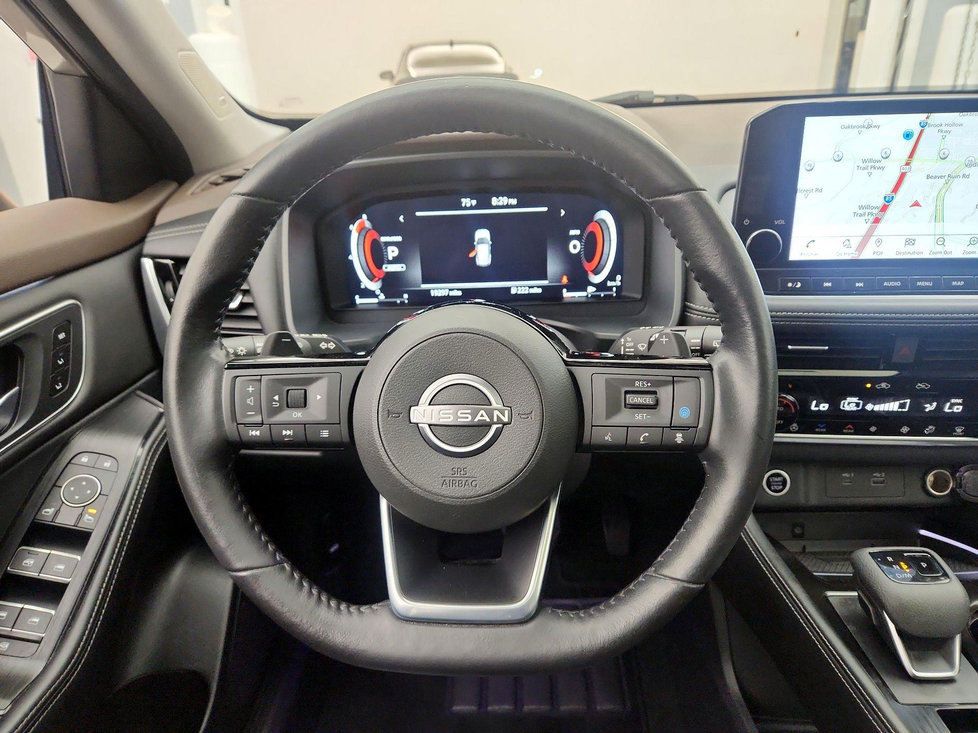 Thumbnail: 2022 Nissan Rogue - 10