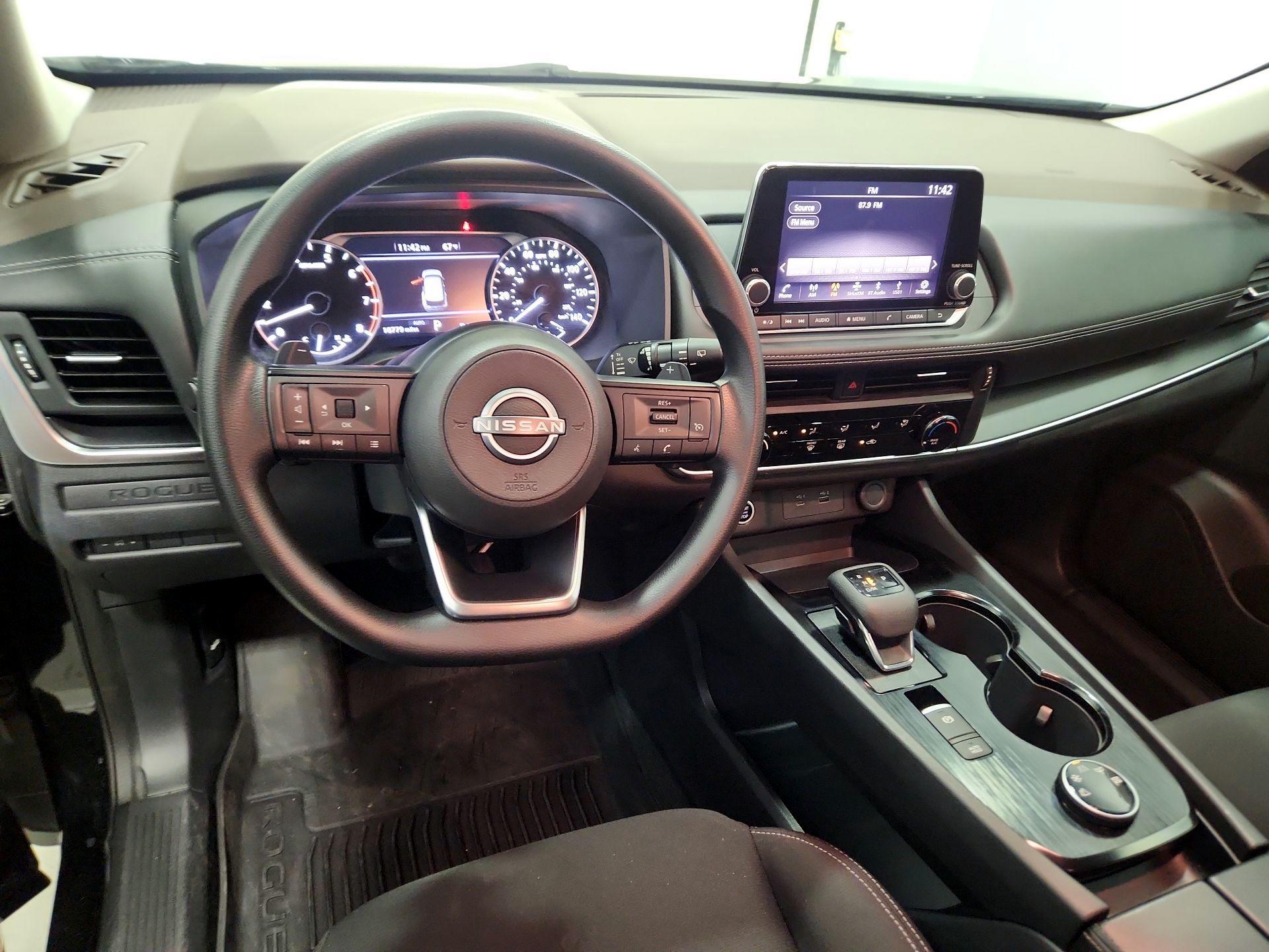 Thumbnail: 2023 Nissan Rogue - 9