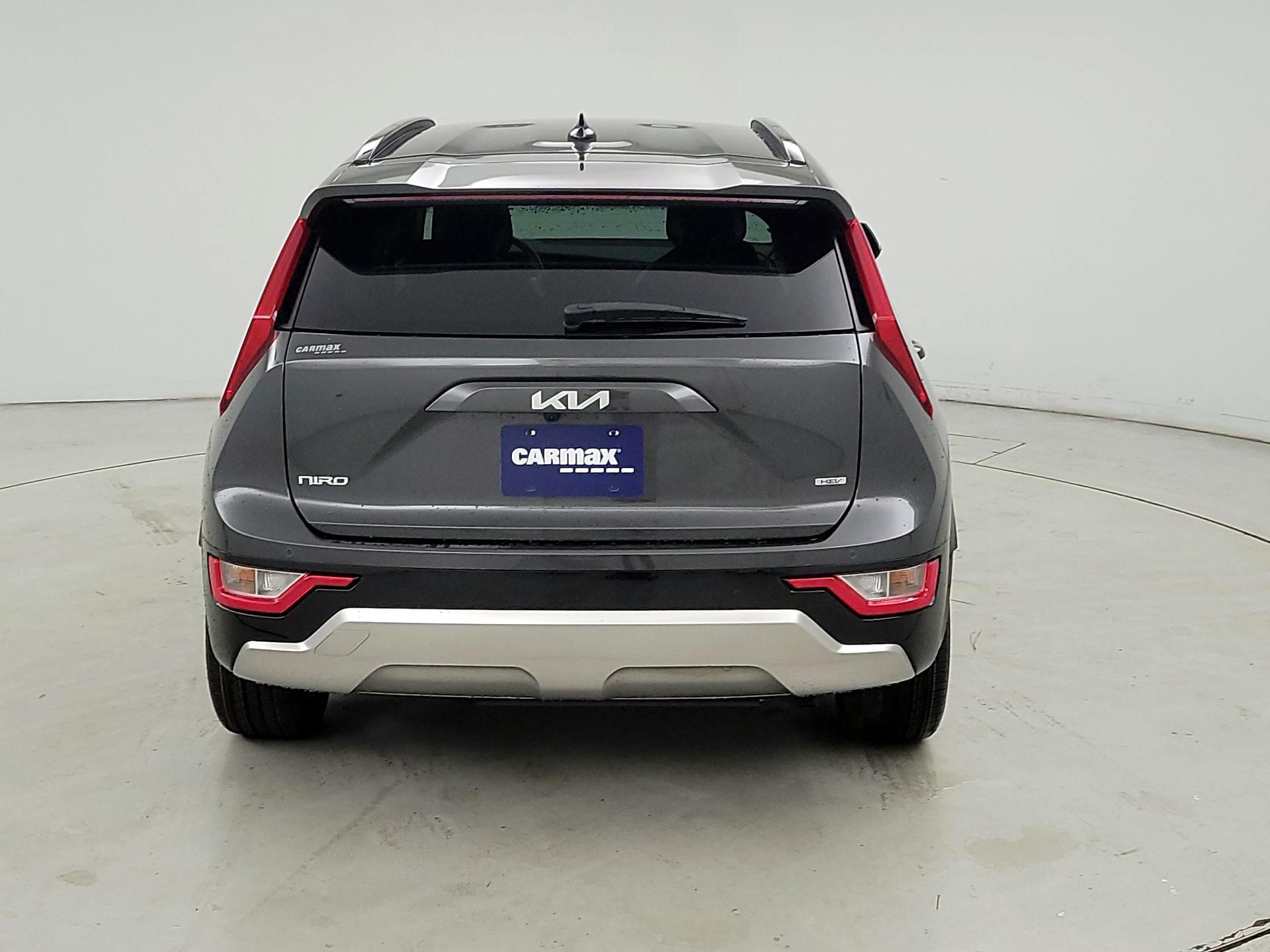 Thumbnail: 2023 Kia Niro - 6