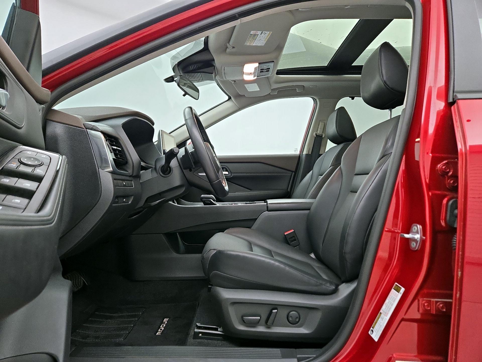 Thumbnail: 2023 Nissan Rogue - 11