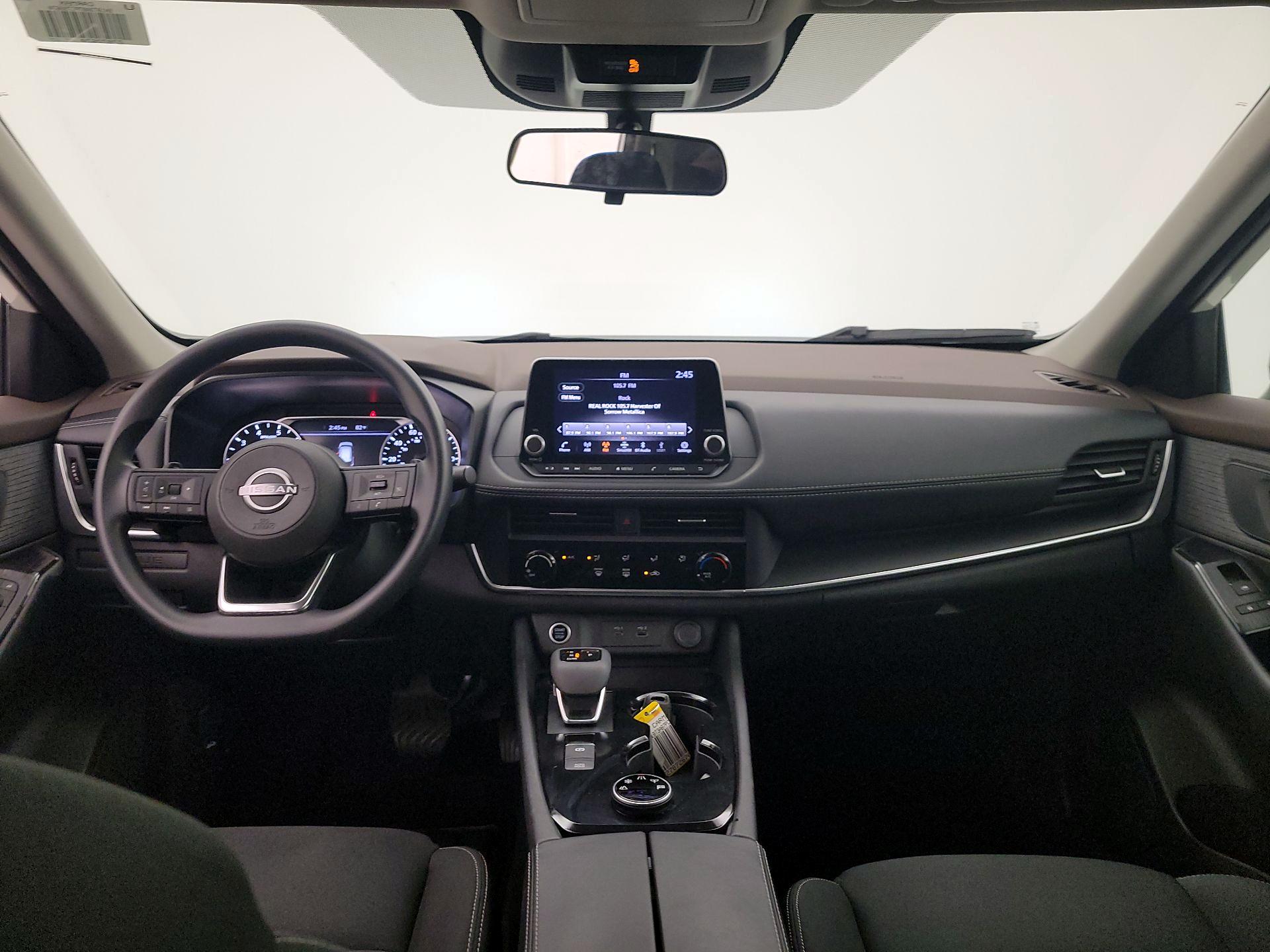 Thumbnail: 2023 Nissan Rogue - 9