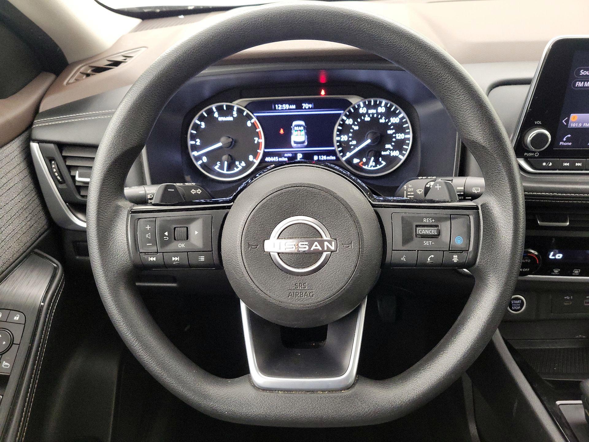 Thumbnail: 2023 Nissan Rogue - 10