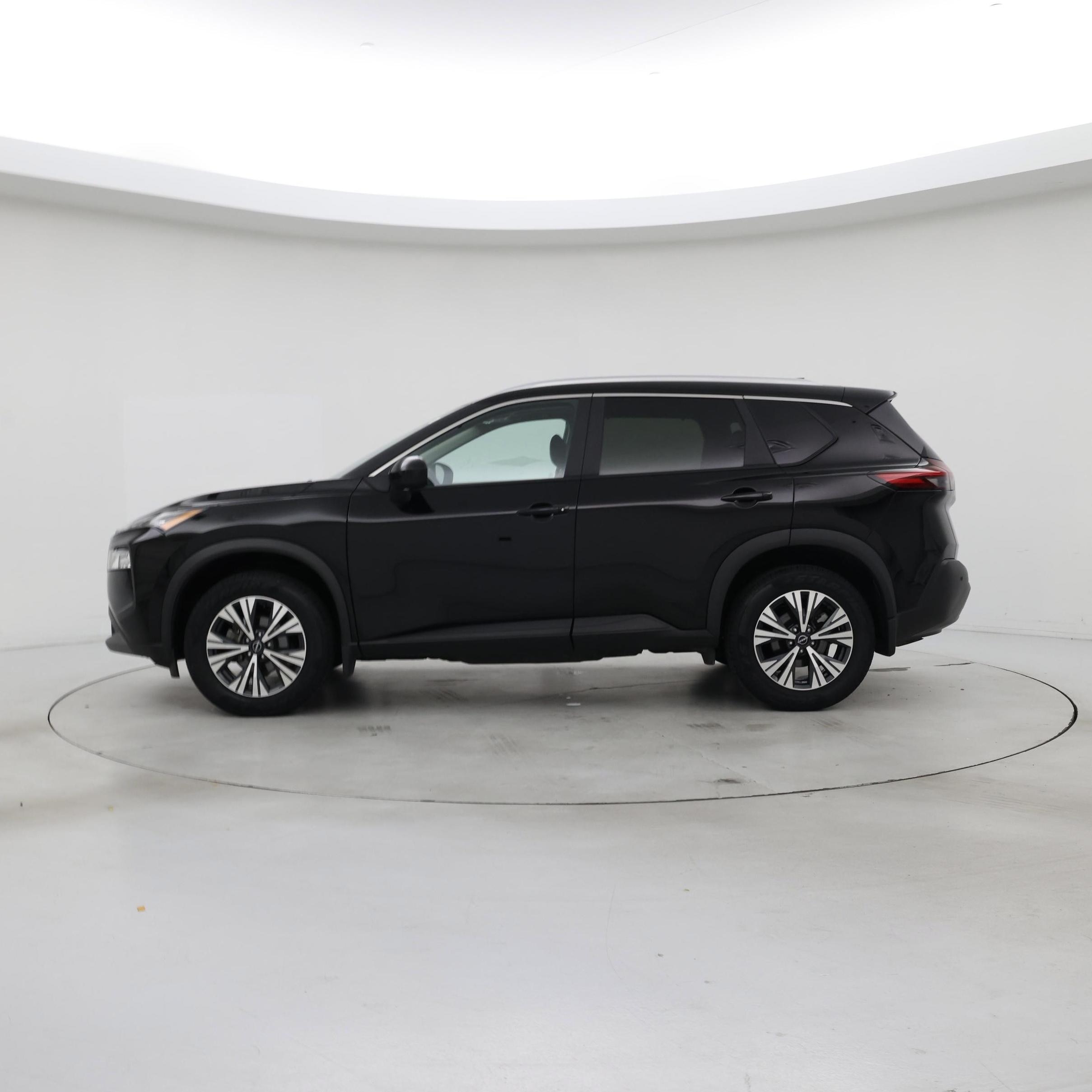 Thumbnail: 2023 Nissan Rogue - 3