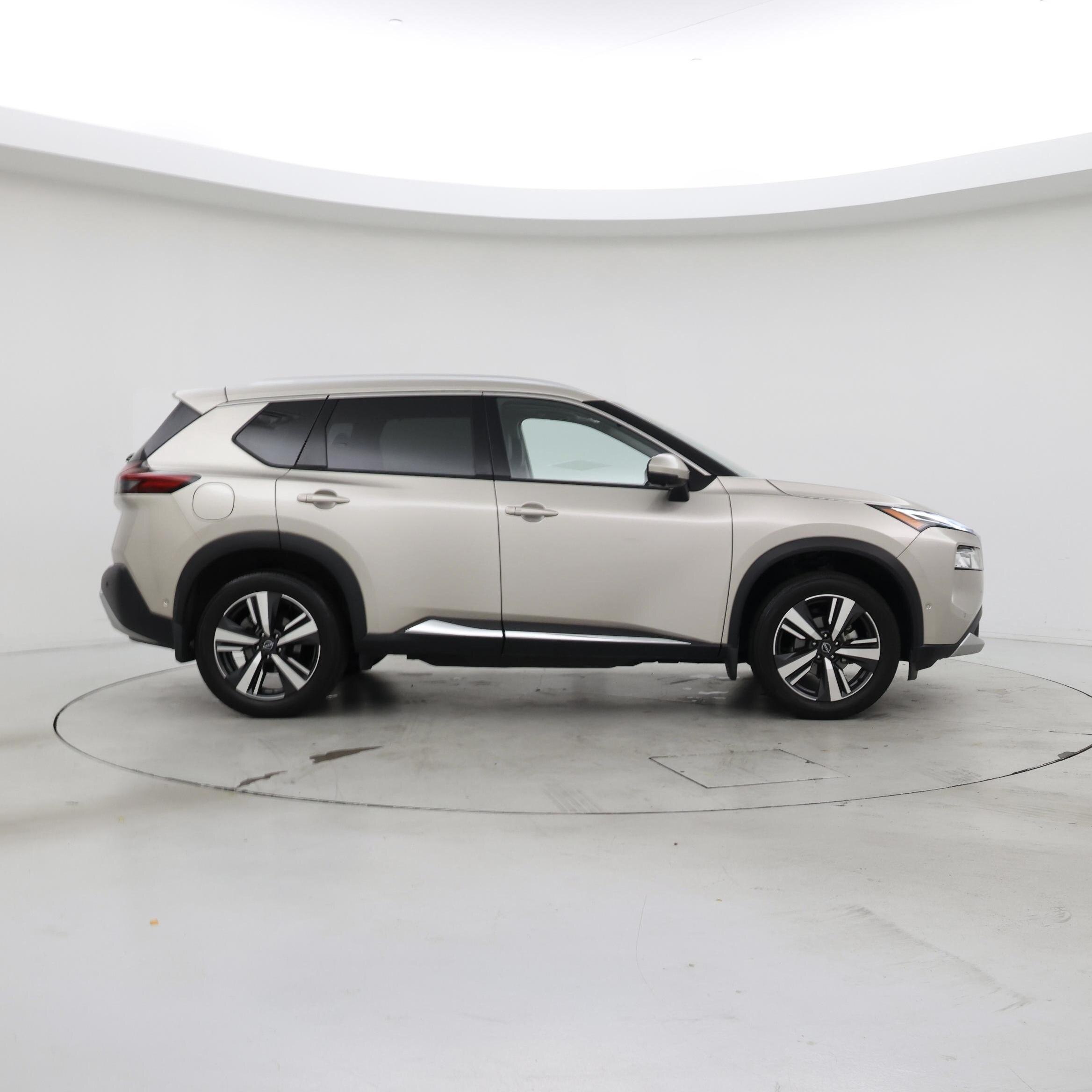 Thumbnail: 2022 Nissan Rogue - 7