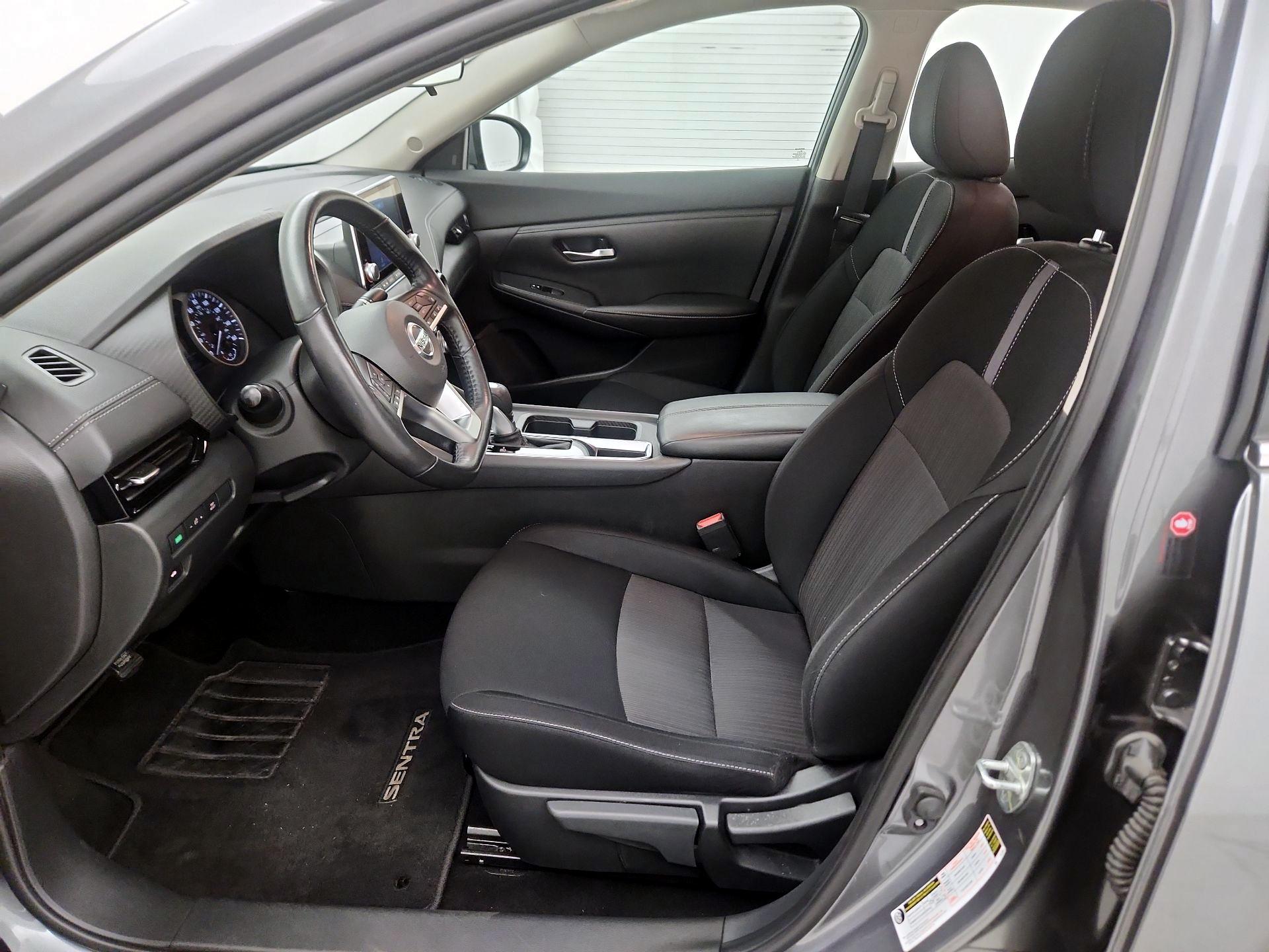 Thumbnail: 2022 Nissan Sentra - 11