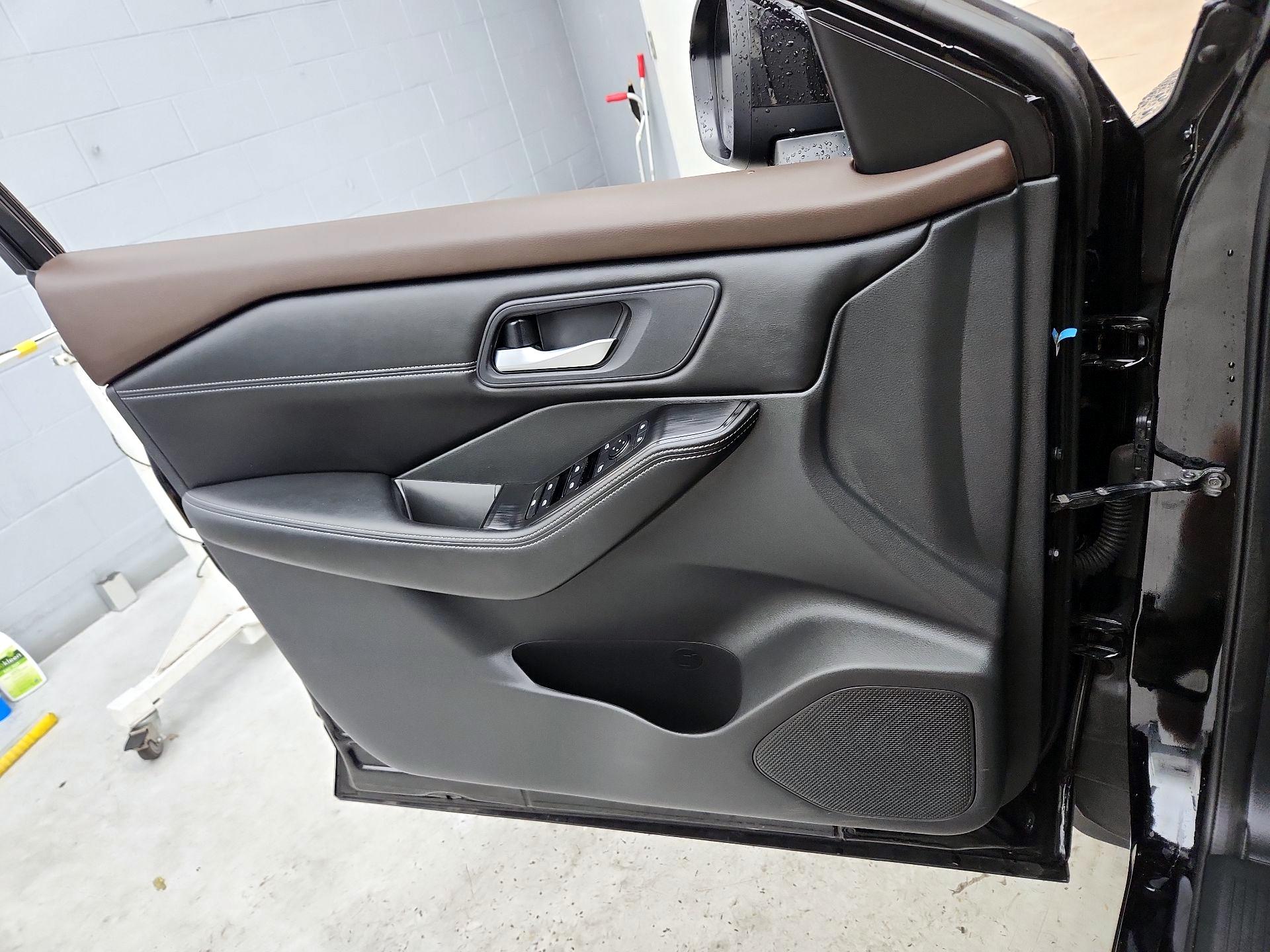 Thumbnail: 2022 Nissan Rogue - 12