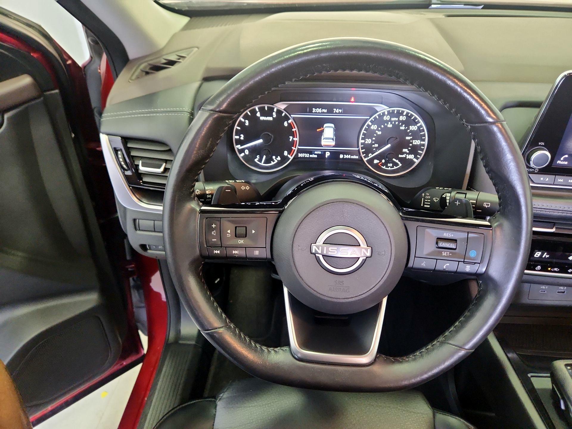 Thumbnail: 2023 Nissan Rogue - 10