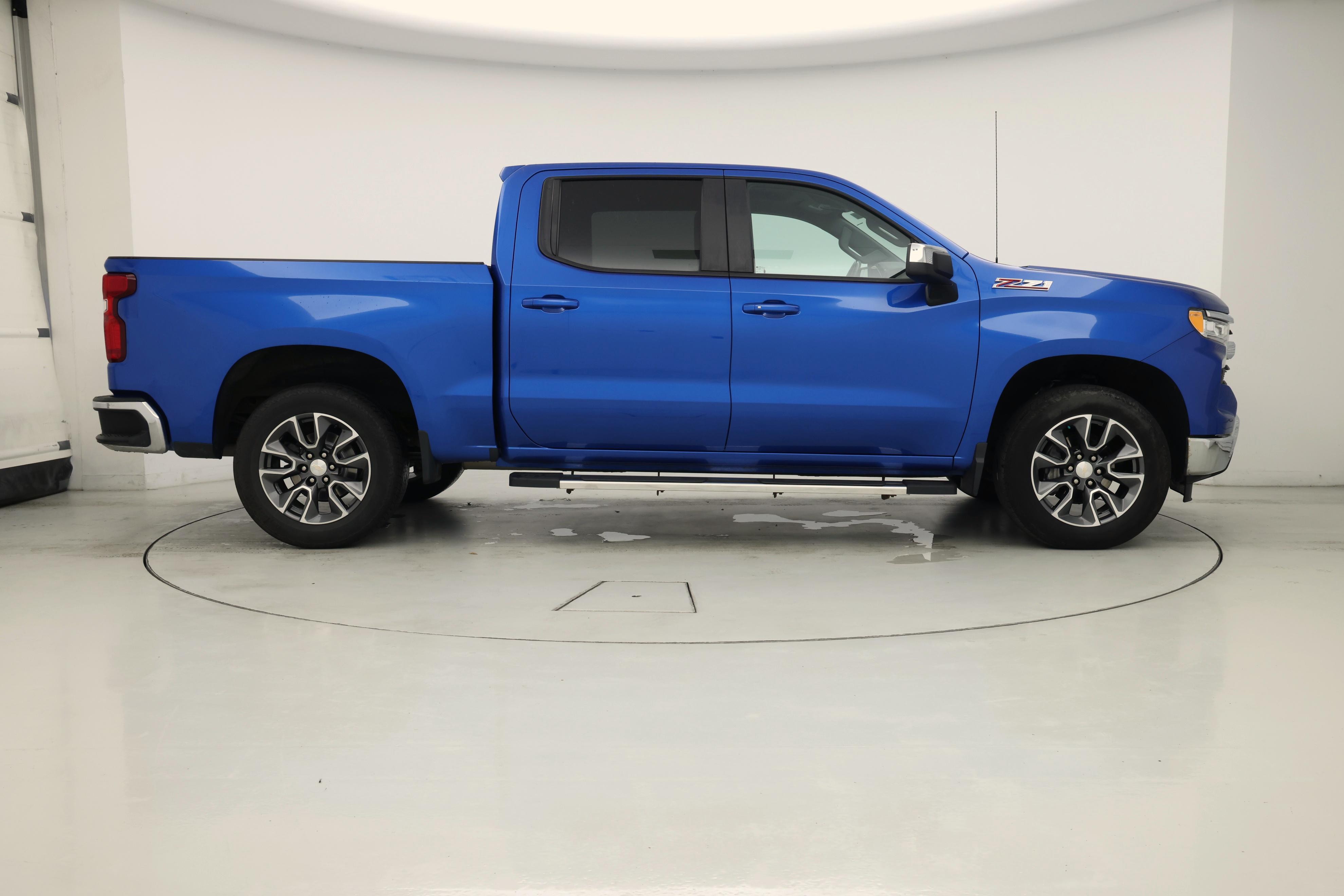 Thumbnail: 2022 Chevrolet Silverado 1500 - 7