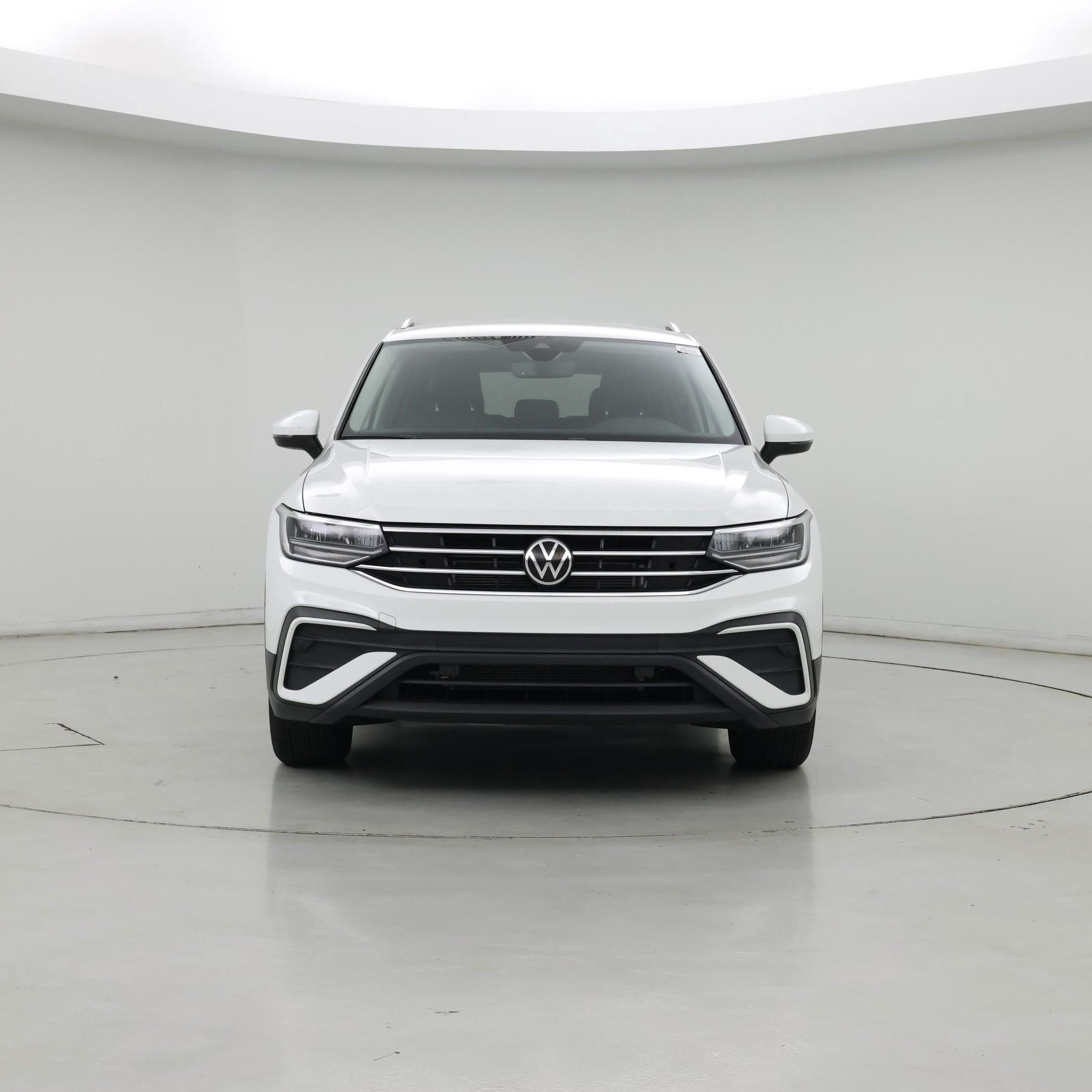 Thumbnail: 2022 Volkswagen Tiguan - 5