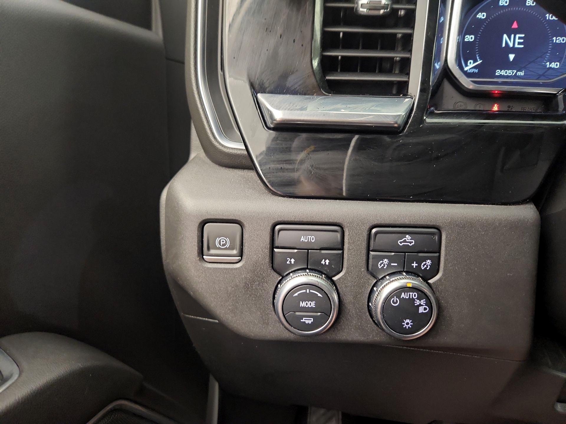 Thumbnail: 2022 GMC Sierra 1500 - 13