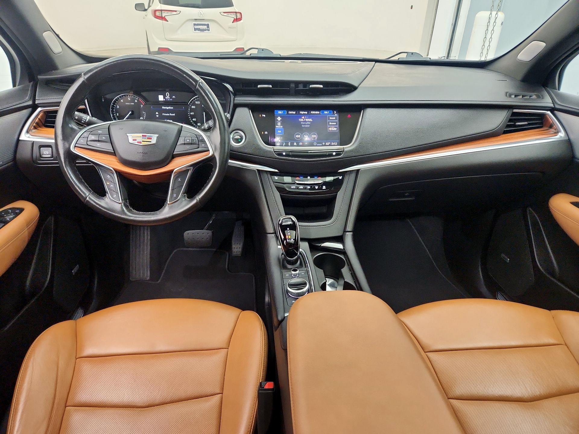 Thumbnail: 2023 Cadillac XT5 - 9