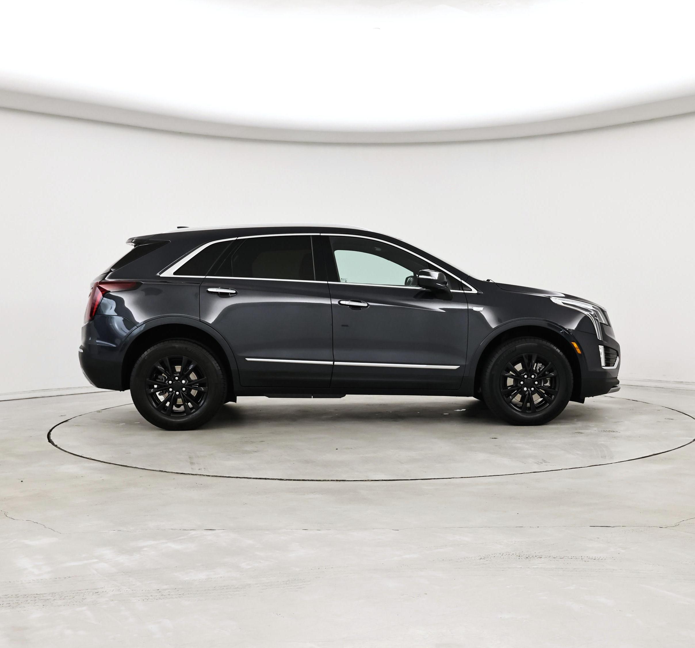 Thumbnail: 2023 Cadillac XT5 - 7