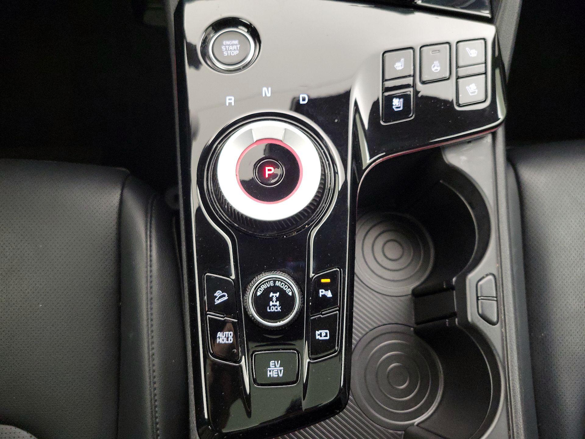 Thumbnail: 2023 Kia Sportage - 18