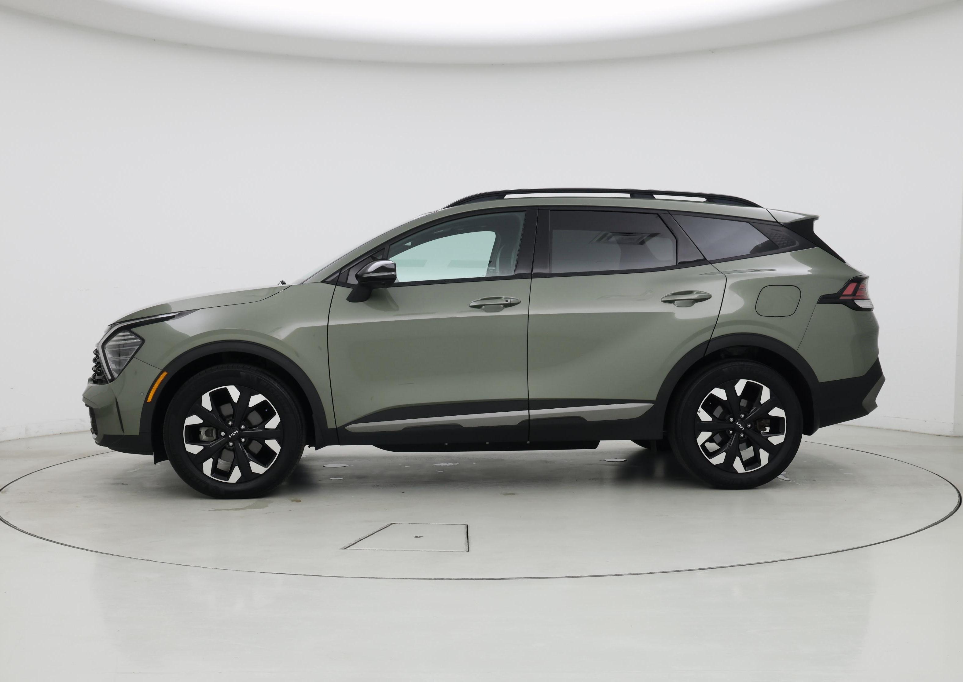 Thumbnail: 2023 Kia Sportage - 3