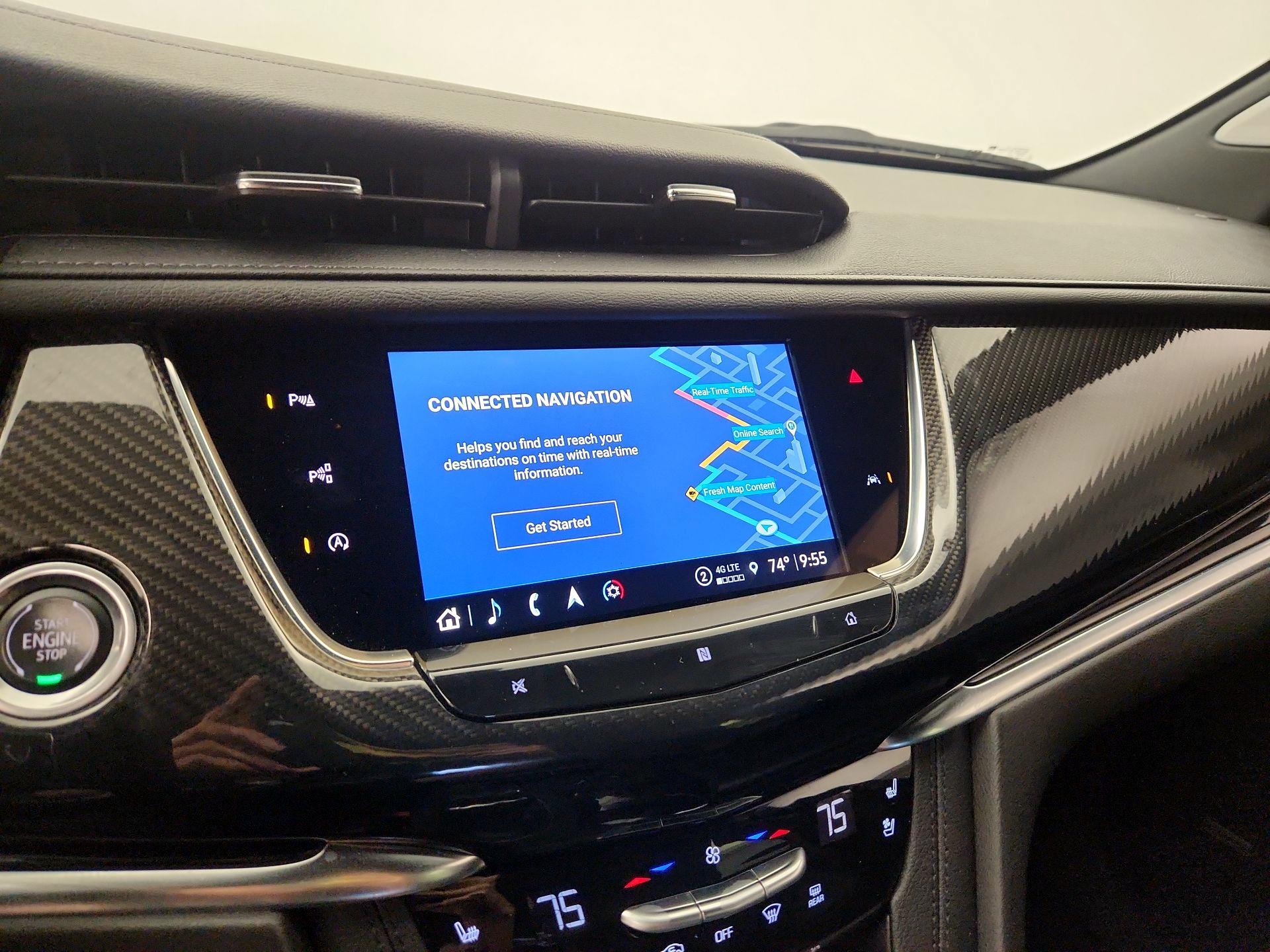 Thumbnail: 2021 Cadillac XT6 - 14