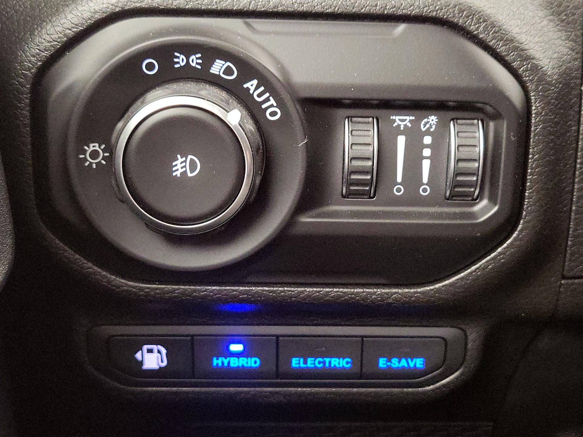 Thumbnail: 2021 Jeep Wrangler - 13