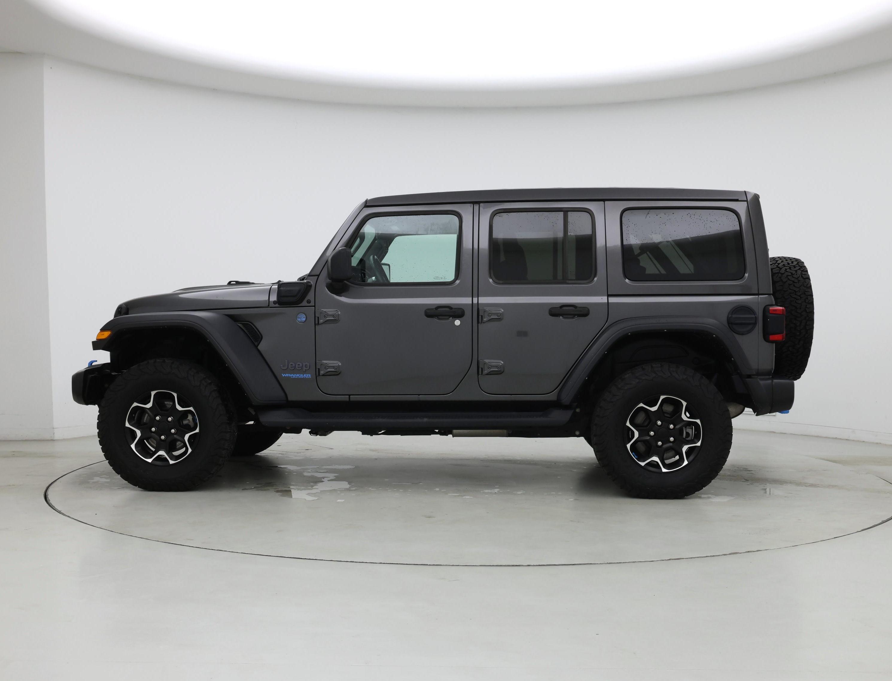 Thumbnail: 2021 Jeep Wrangler - 3