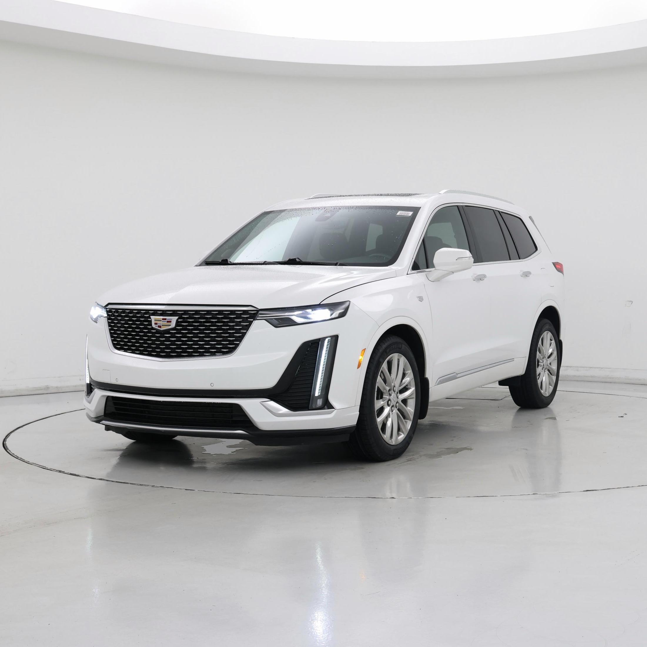 Thumbnail: 2022 Cadillac XT6 - 4