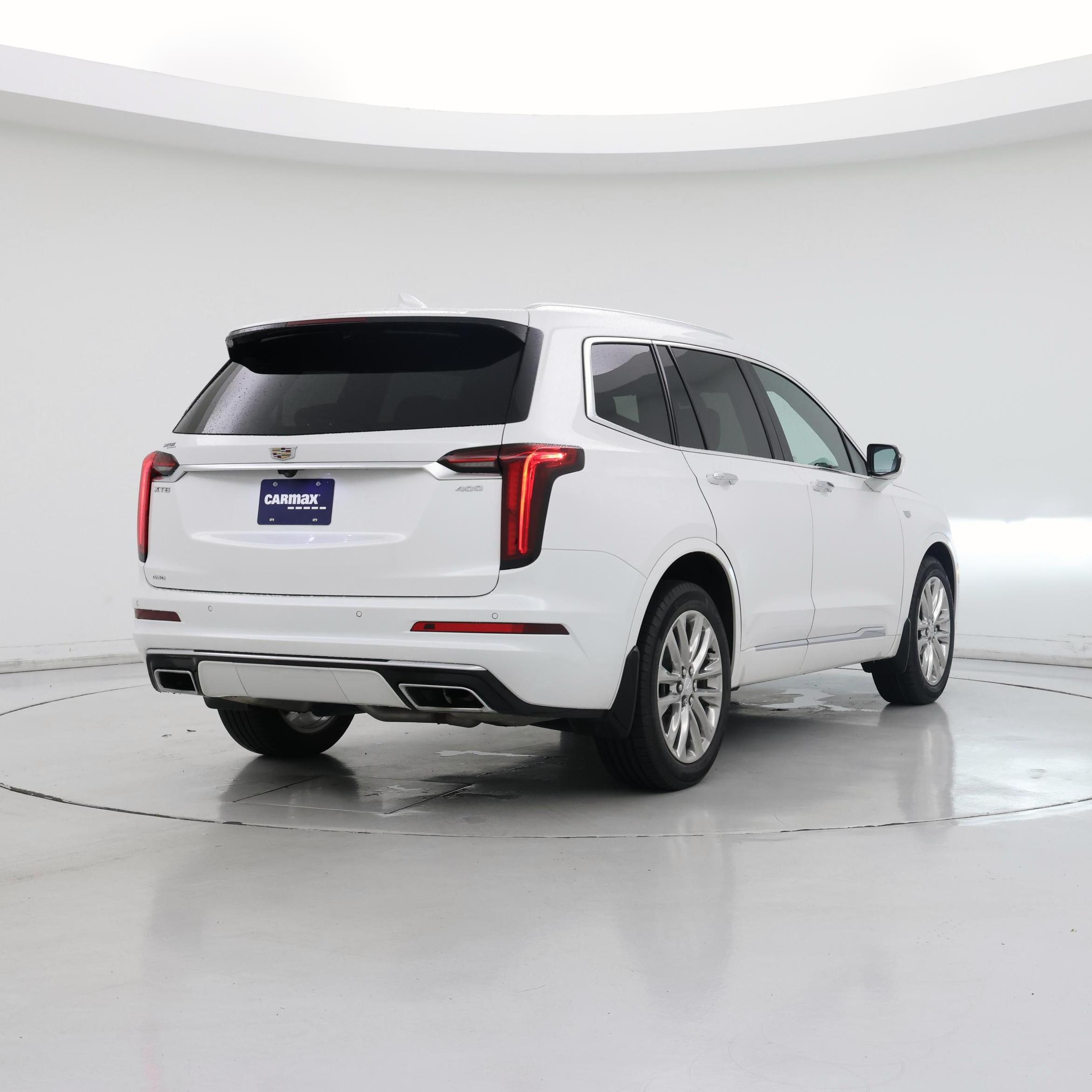Thumbnail: 2022 Cadillac XT6 - 8