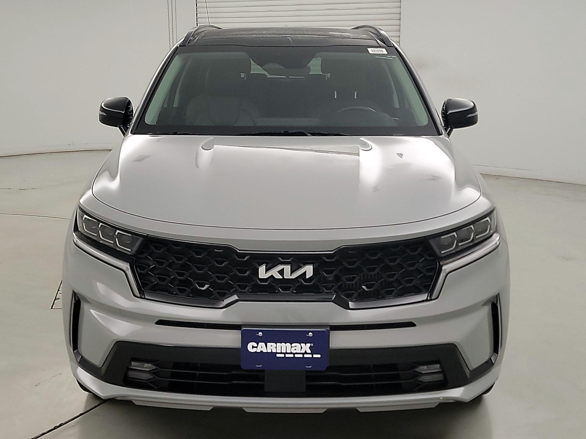 Thumbnail: 2022 Kia Sorento - 2