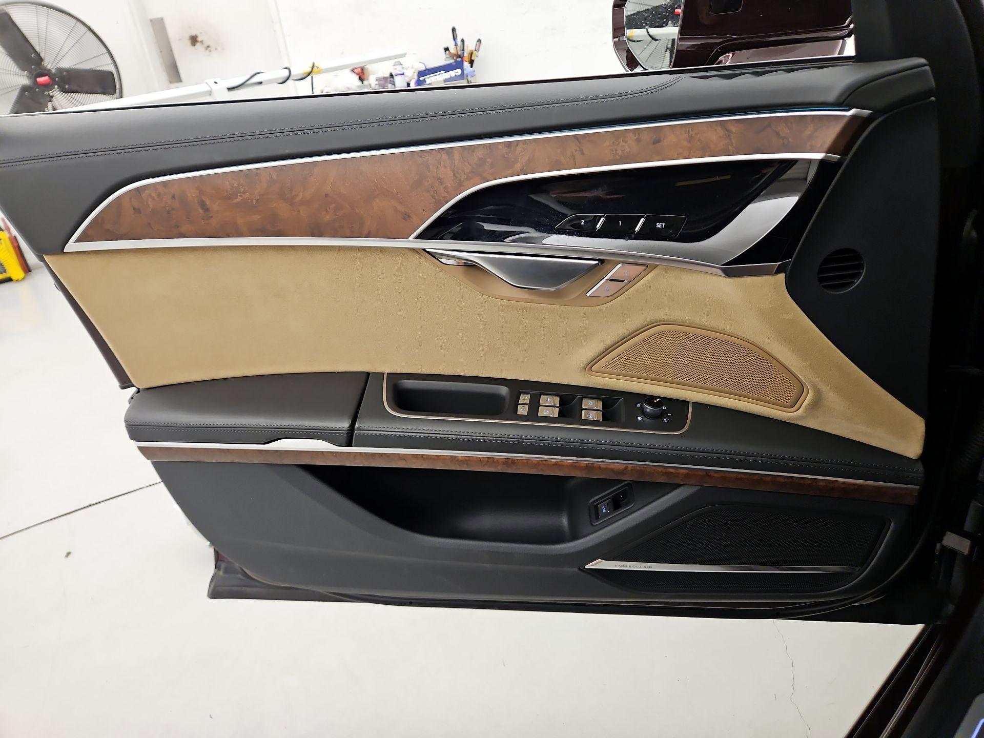 Thumbnail: 2019 Audi A8 - 12