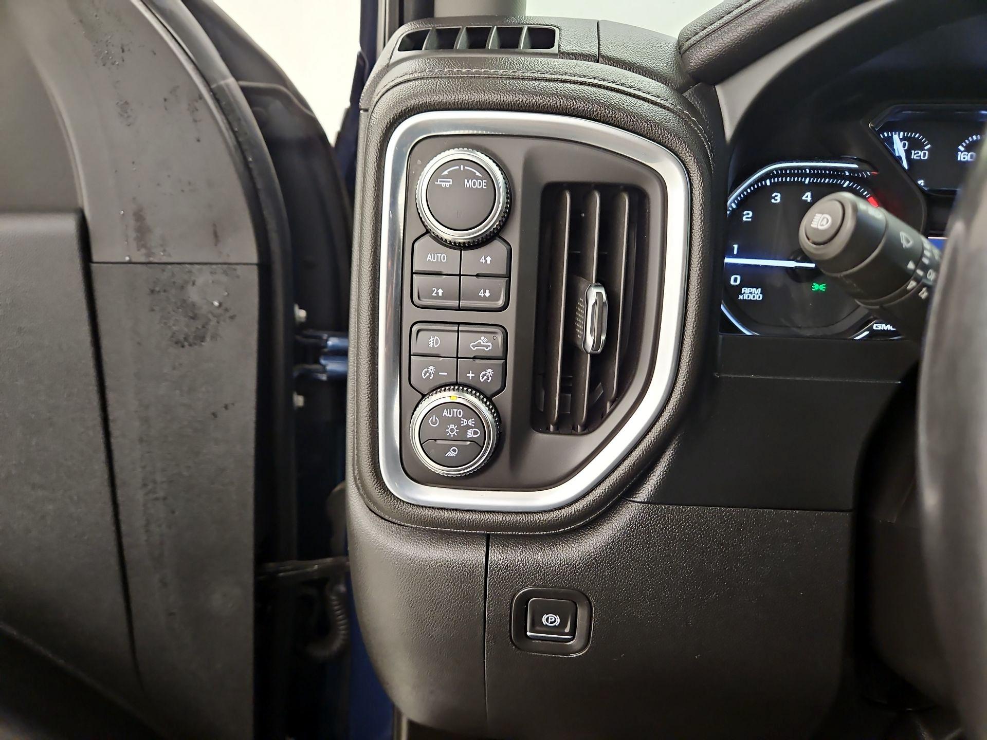 Thumbnail: 2021 GMC Sierra 2500 - 13