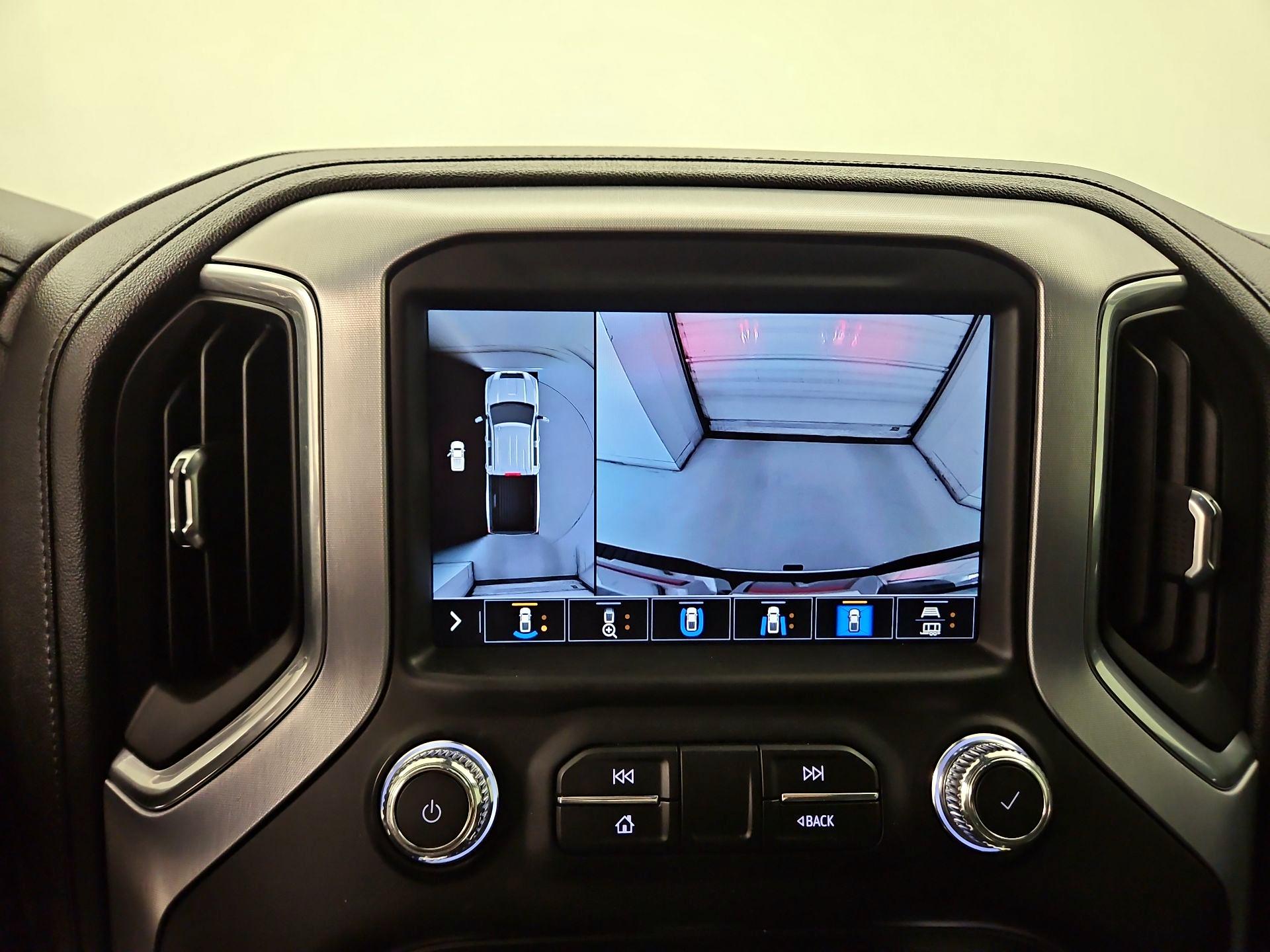 Thumbnail: 2021 GMC Sierra 2500 - 15