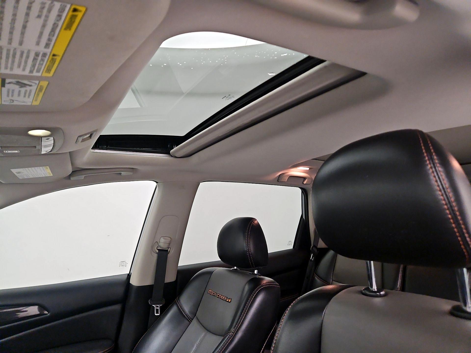Thumbnail: 2020 Nissan Pathfinder - 20