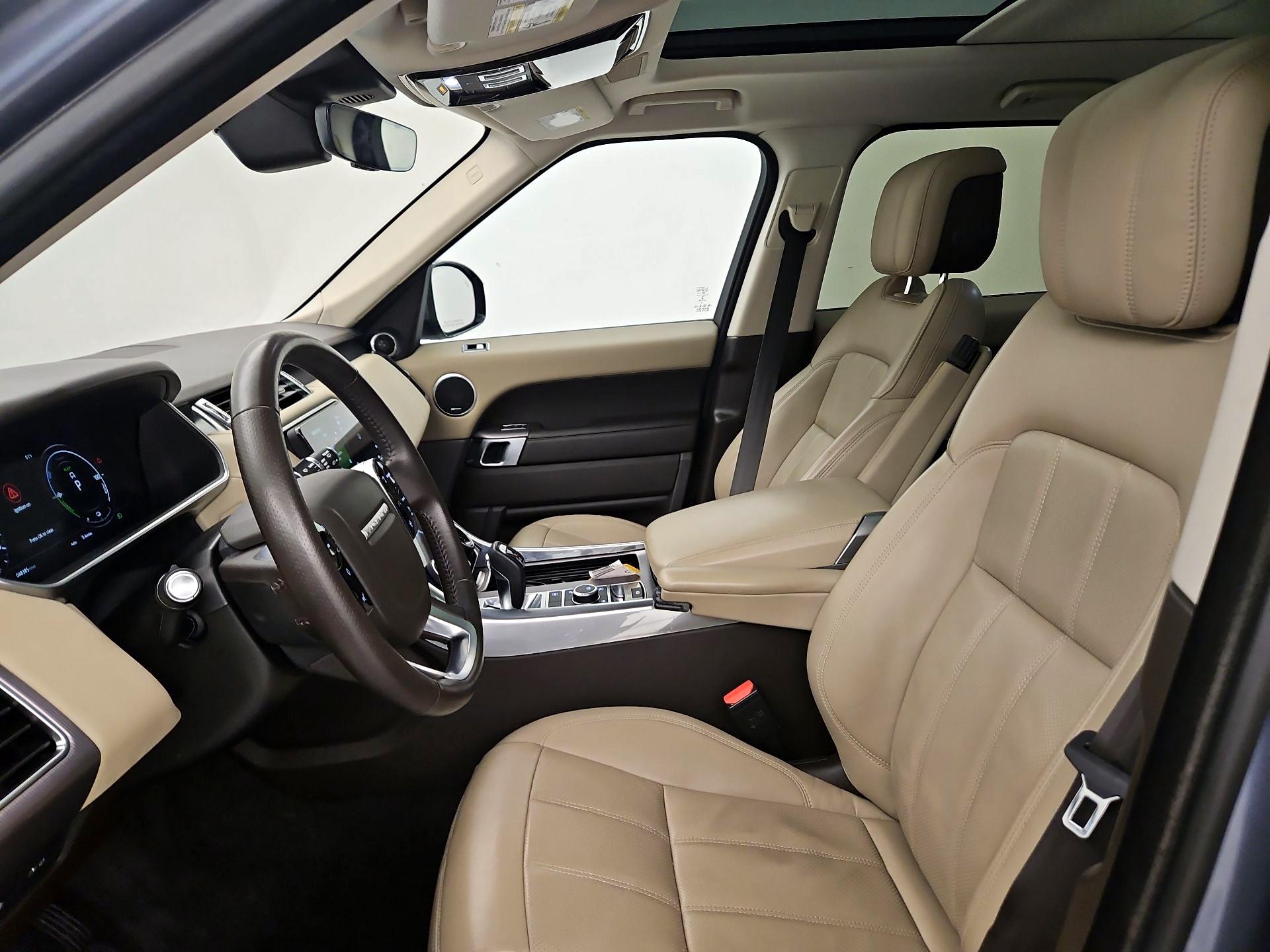 Thumbnail: 2020 Land Rover Range Rover Sport - 11