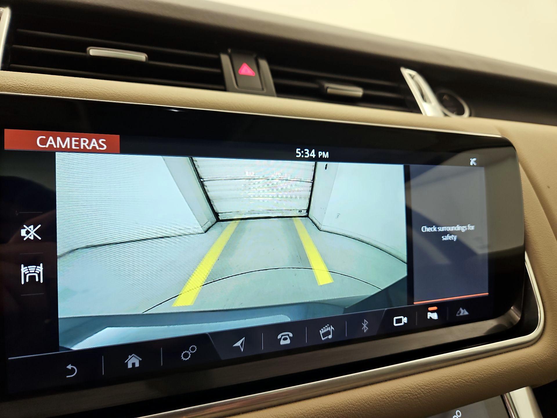 Thumbnail: 2020 Land Rover Range Rover Sport - 15