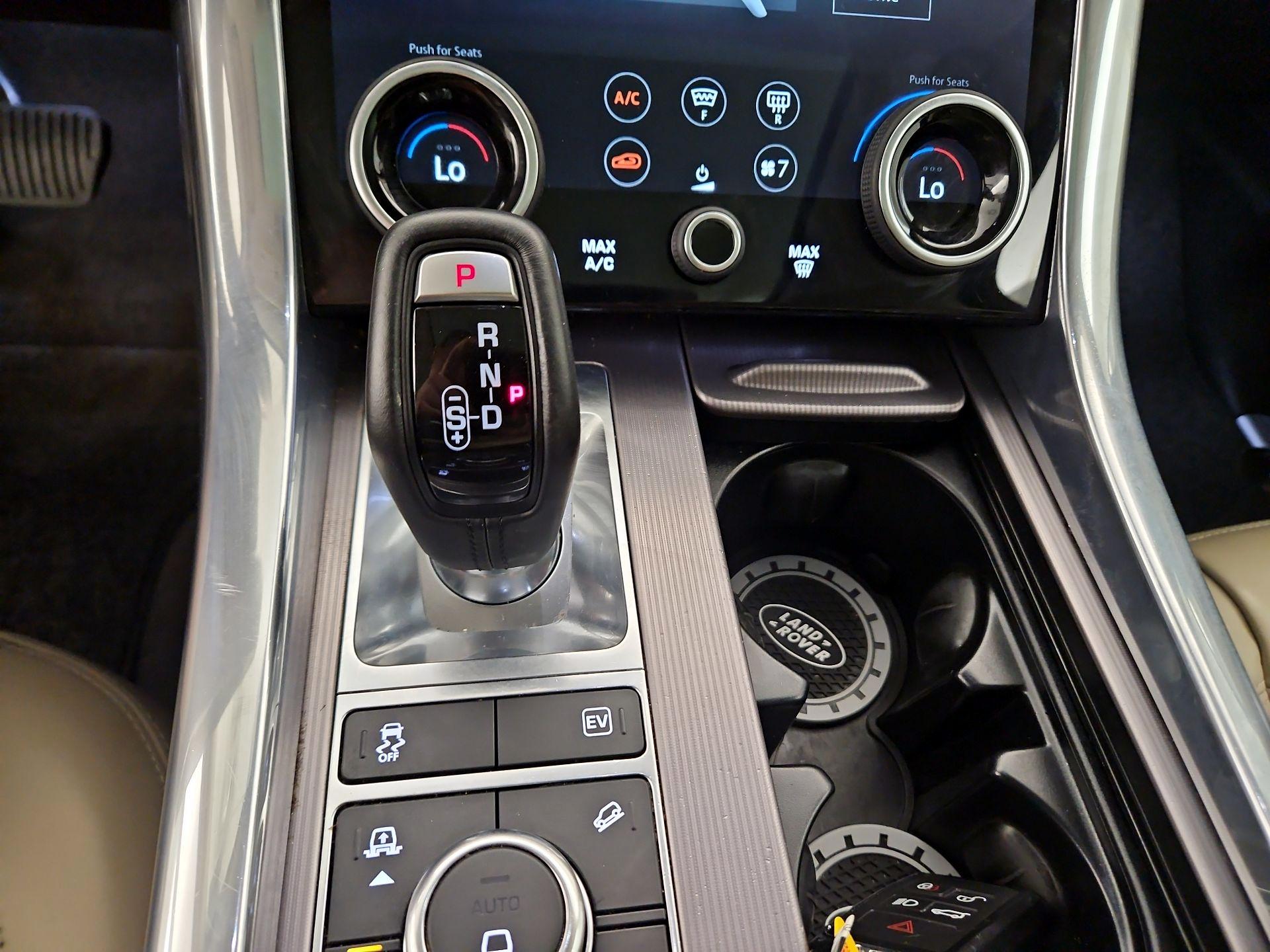Thumbnail: 2020 Land Rover Range Rover Sport - 18