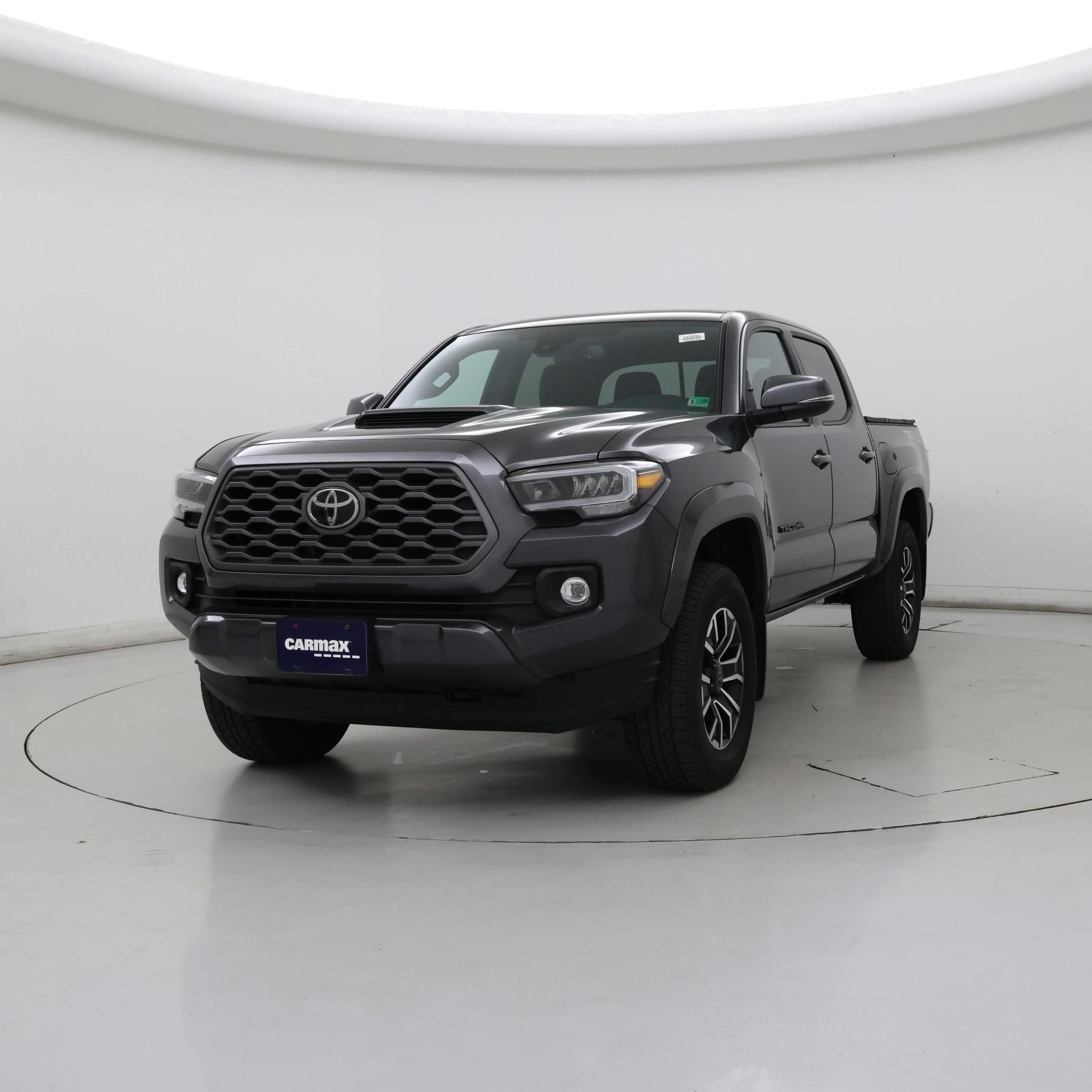 Thumbnail: 2023 Toyota Tacoma - 4