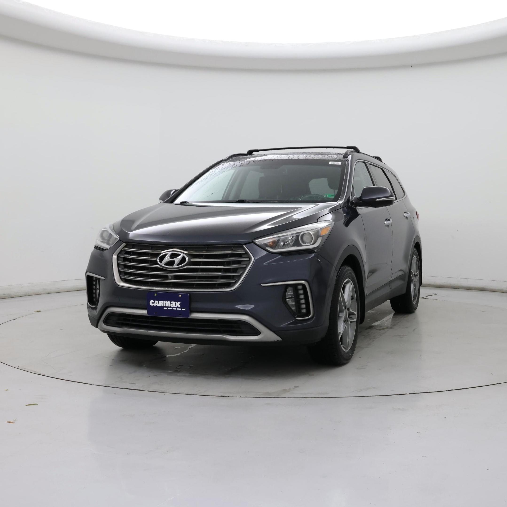 Thumbnail: 2017 Hyundai Santa Fe - 4