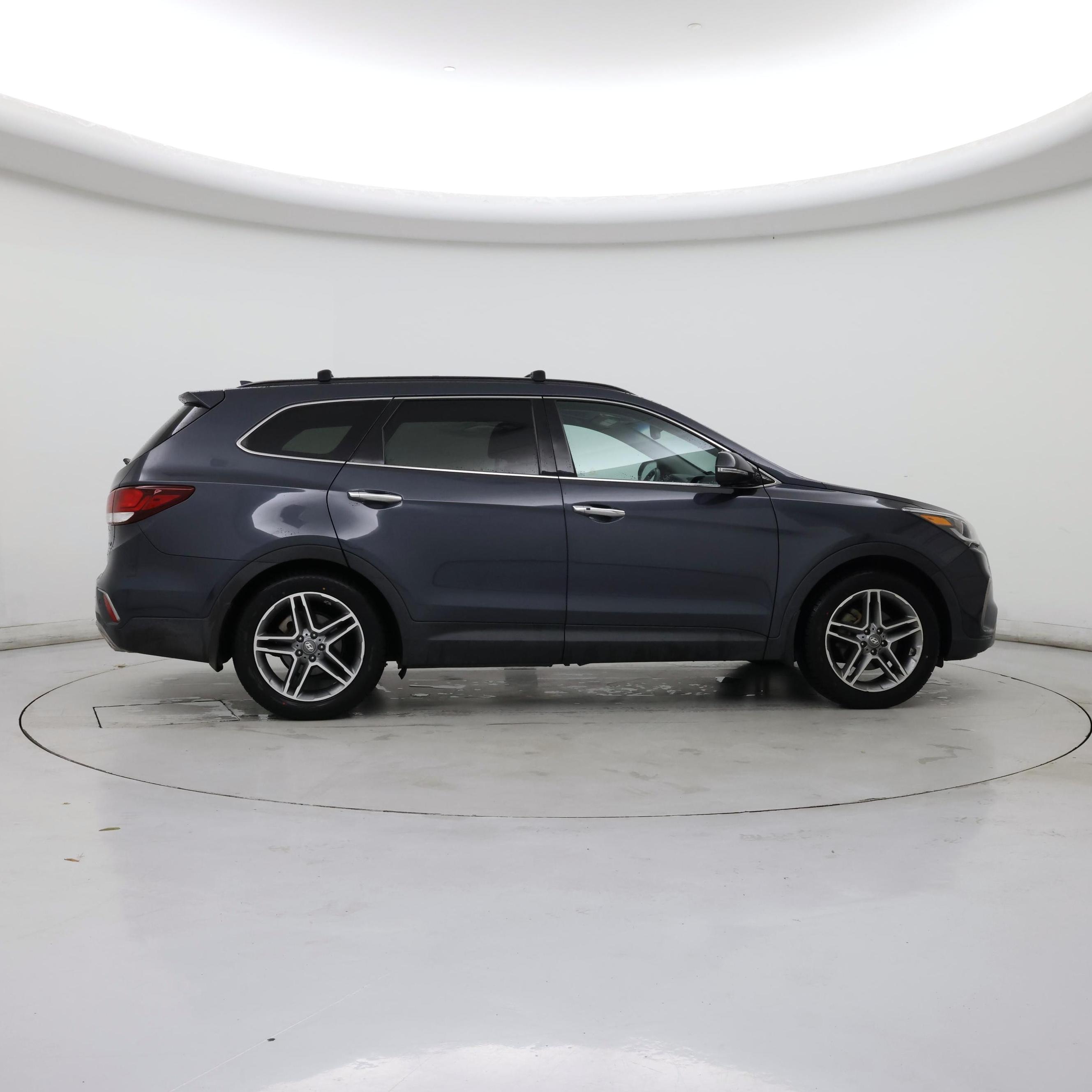 Thumbnail: 2017 Hyundai Santa Fe - 7