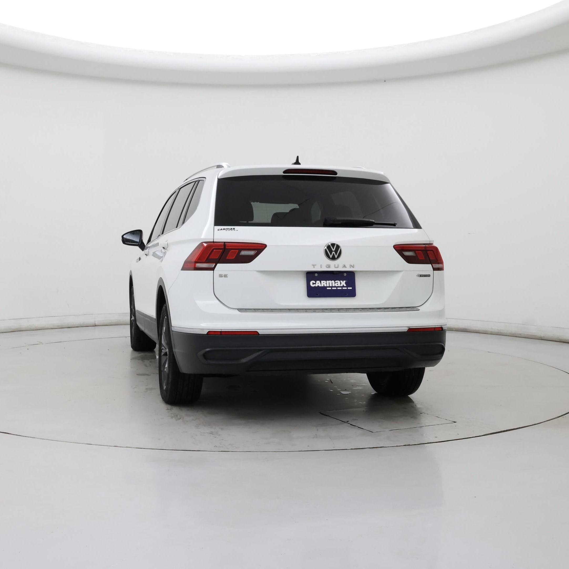 Thumbnail: 2022 Volkswagen Tiguan - 6