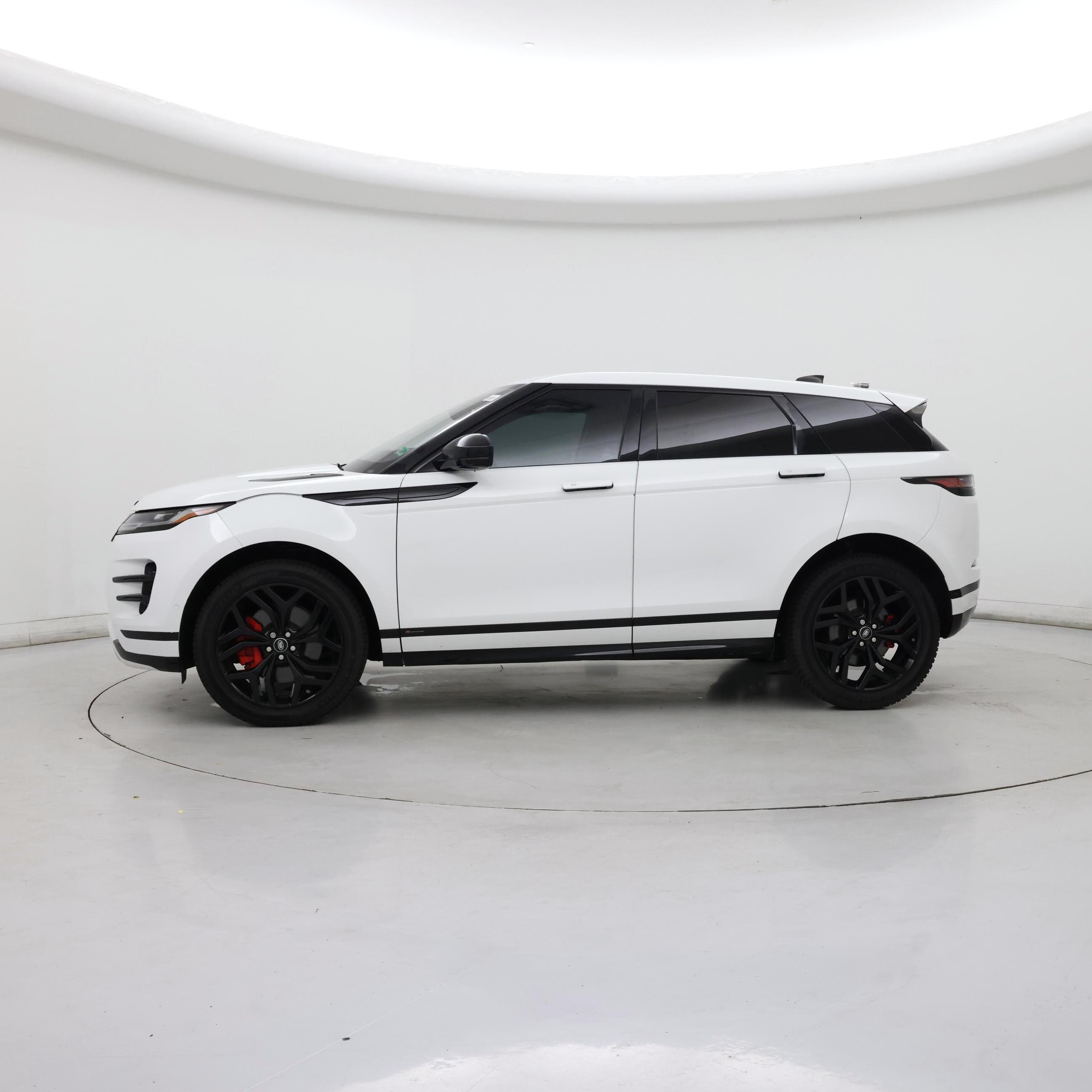 Thumbnail: 2020 Land Rover Range Rover Evoque - 3