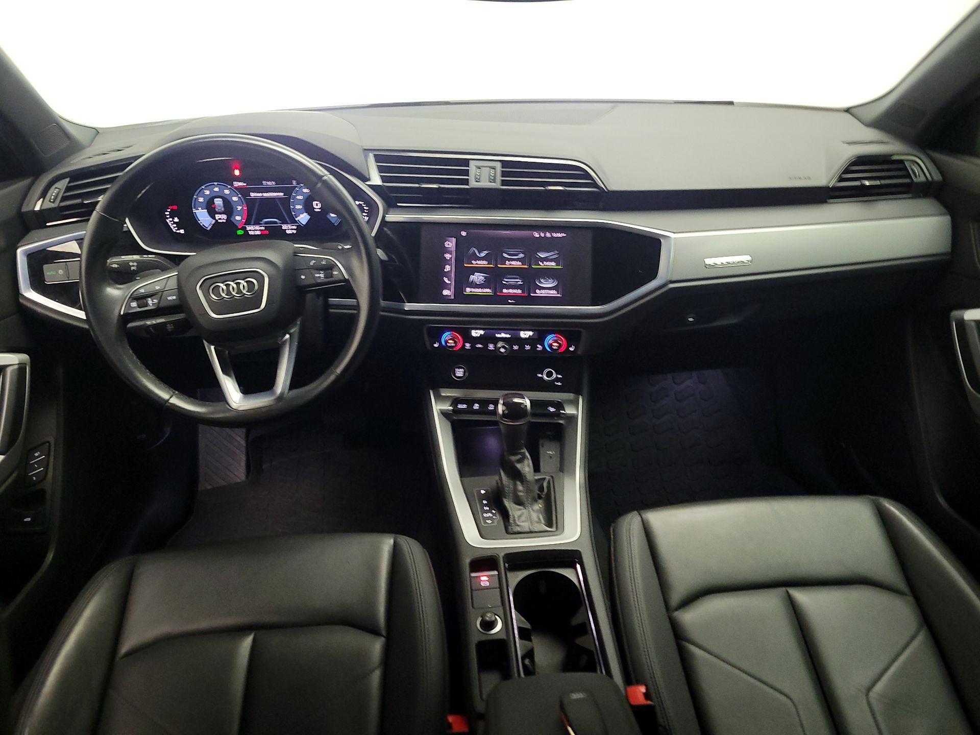 Thumbnail: 2022 Audi Q3 - 9
