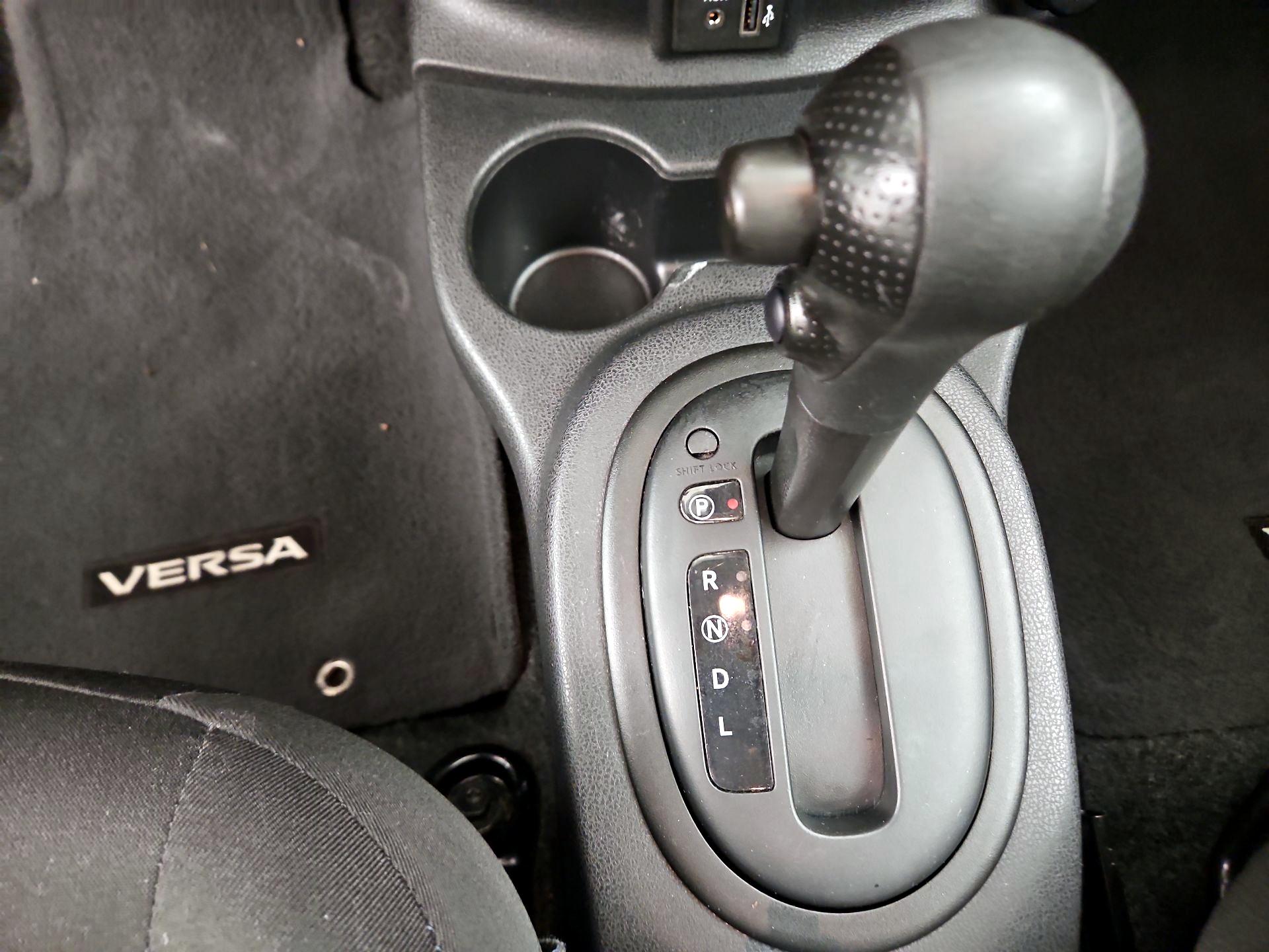 Thumbnail: 2018 Nissan Versa - 17