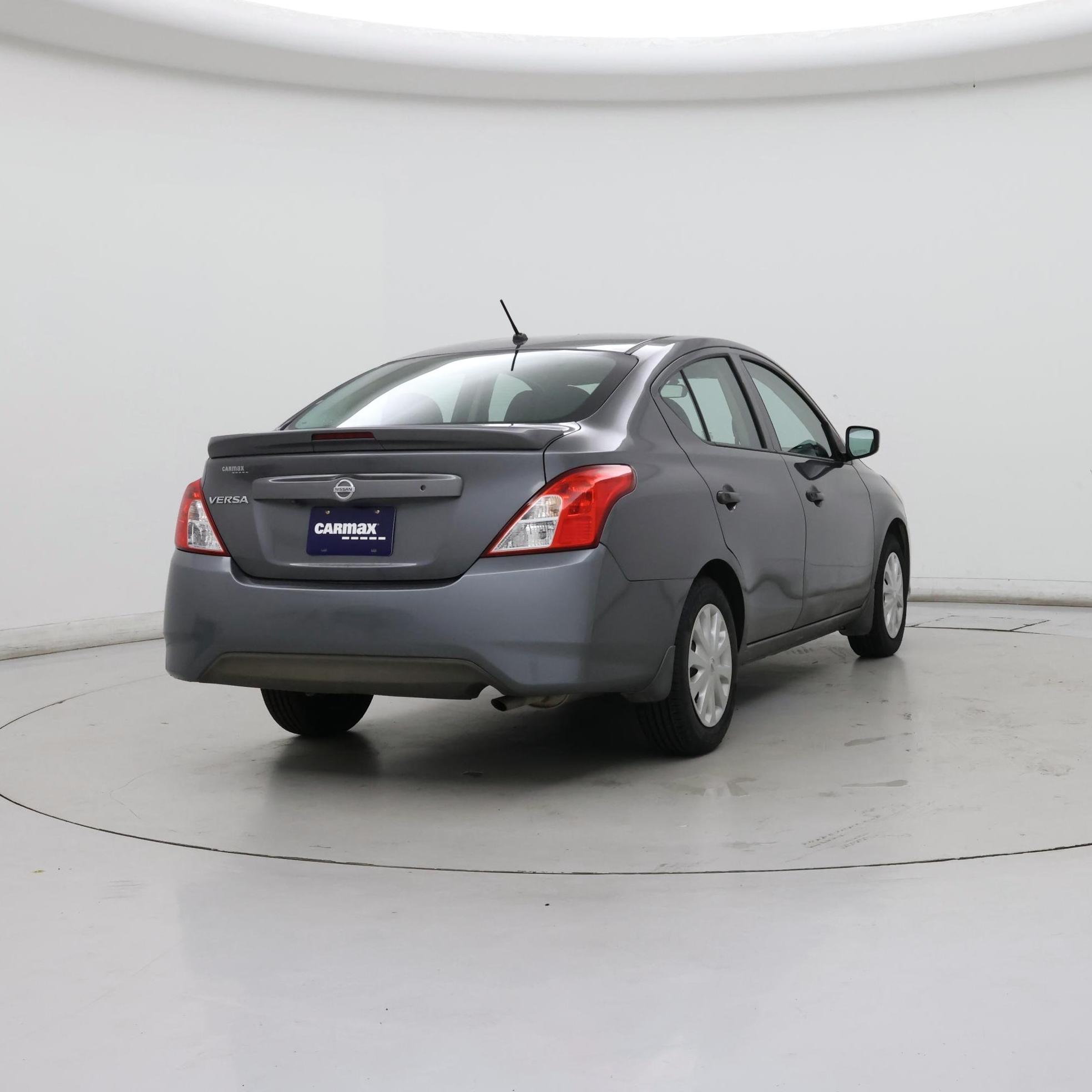 Thumbnail: 2018 Nissan Versa - 8