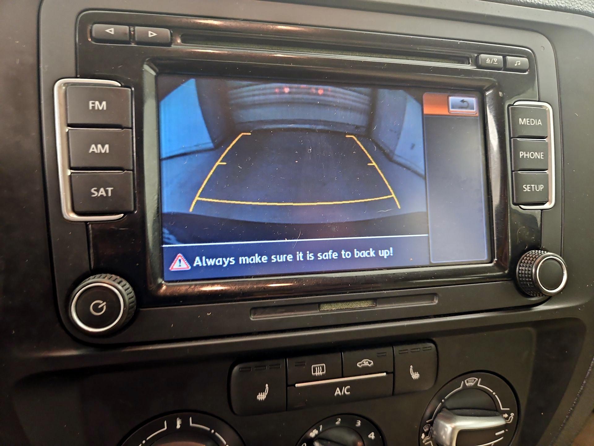 Thumbnail: 2015 Volkswagen Jetta - 14