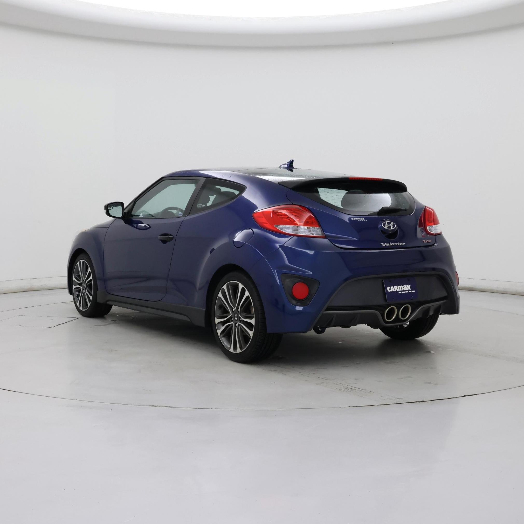 Thumbnail: 2016 Hyundai Veloster - 2