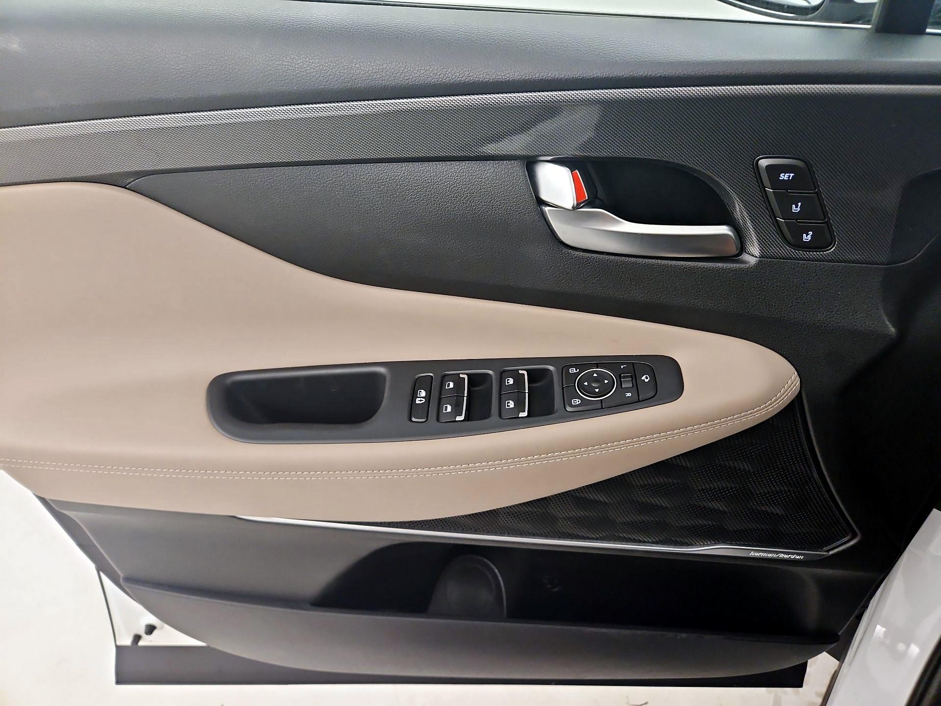 Thumbnail: 2021 Hyundai Santa Fe - 12
