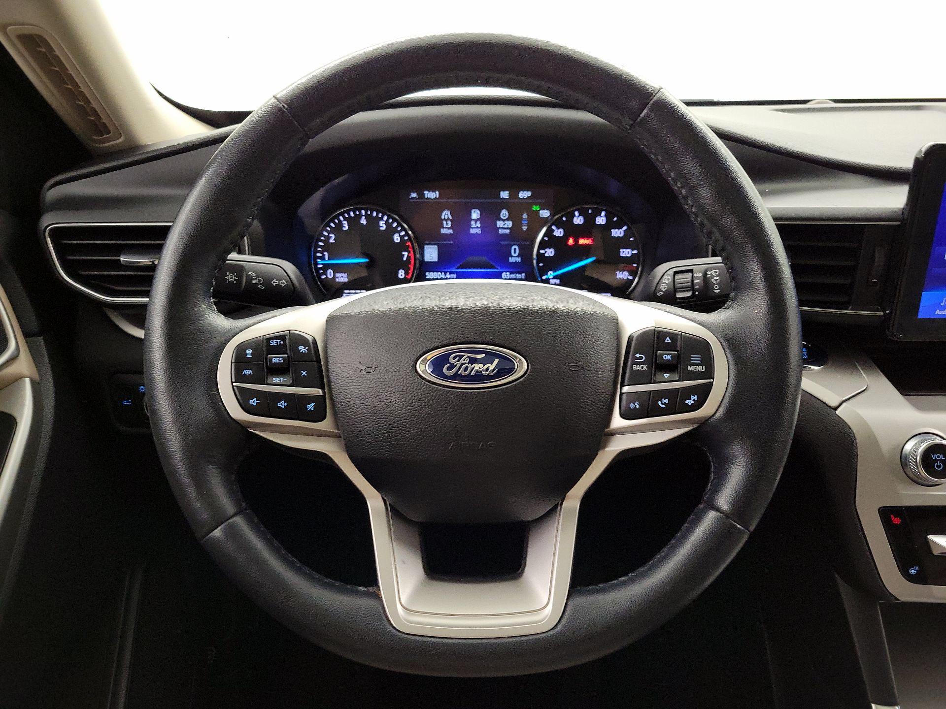 Thumbnail: 2022 Ford Explorer - 10